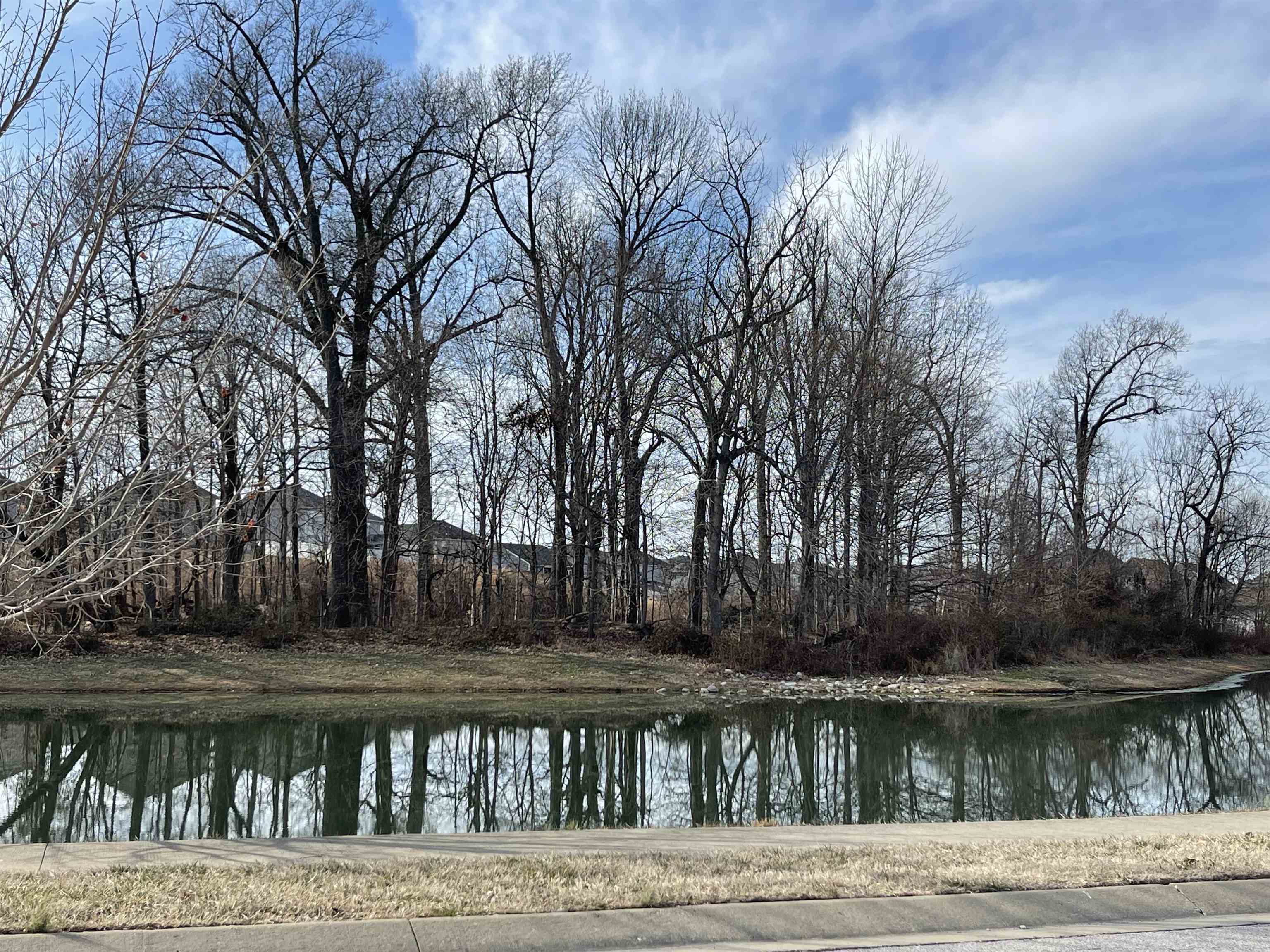 6822 Valley Brook Trace, Utica, Kentucky 42376, 4 Bedrooms Bedrooms, ,3 BathroomsBathrooms,Single Family Residence,For Sale,Valley Brook Trace,88934