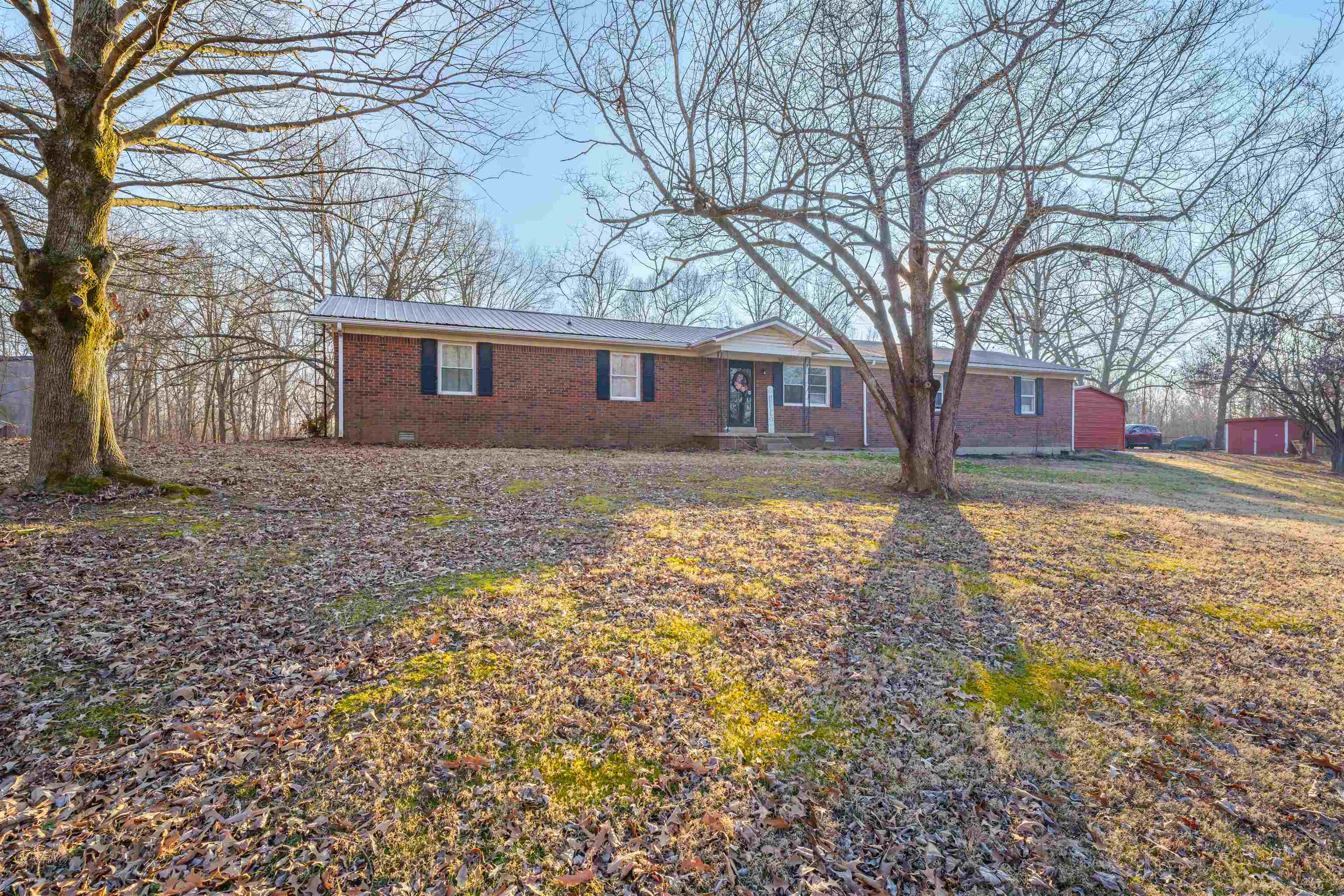 8761 ST. RT. 136 W, Calhoun, Kentucky 42327, 4 Bedrooms Bedrooms, ,3 BathroomsBathrooms,Single Family Residence,For Sale,ST. RT. 136 W,88943