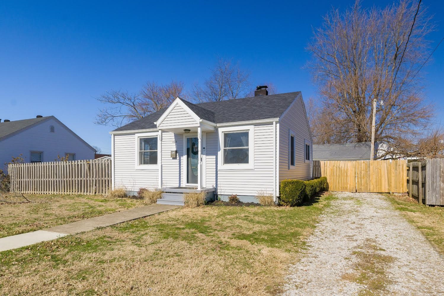 405 25th Street, Owensboro, Kentucky 42303, 2 Bedrooms Bedrooms, ,1 BathroomBathrooms,Single Family Residence,For Sale,25th Street,88969