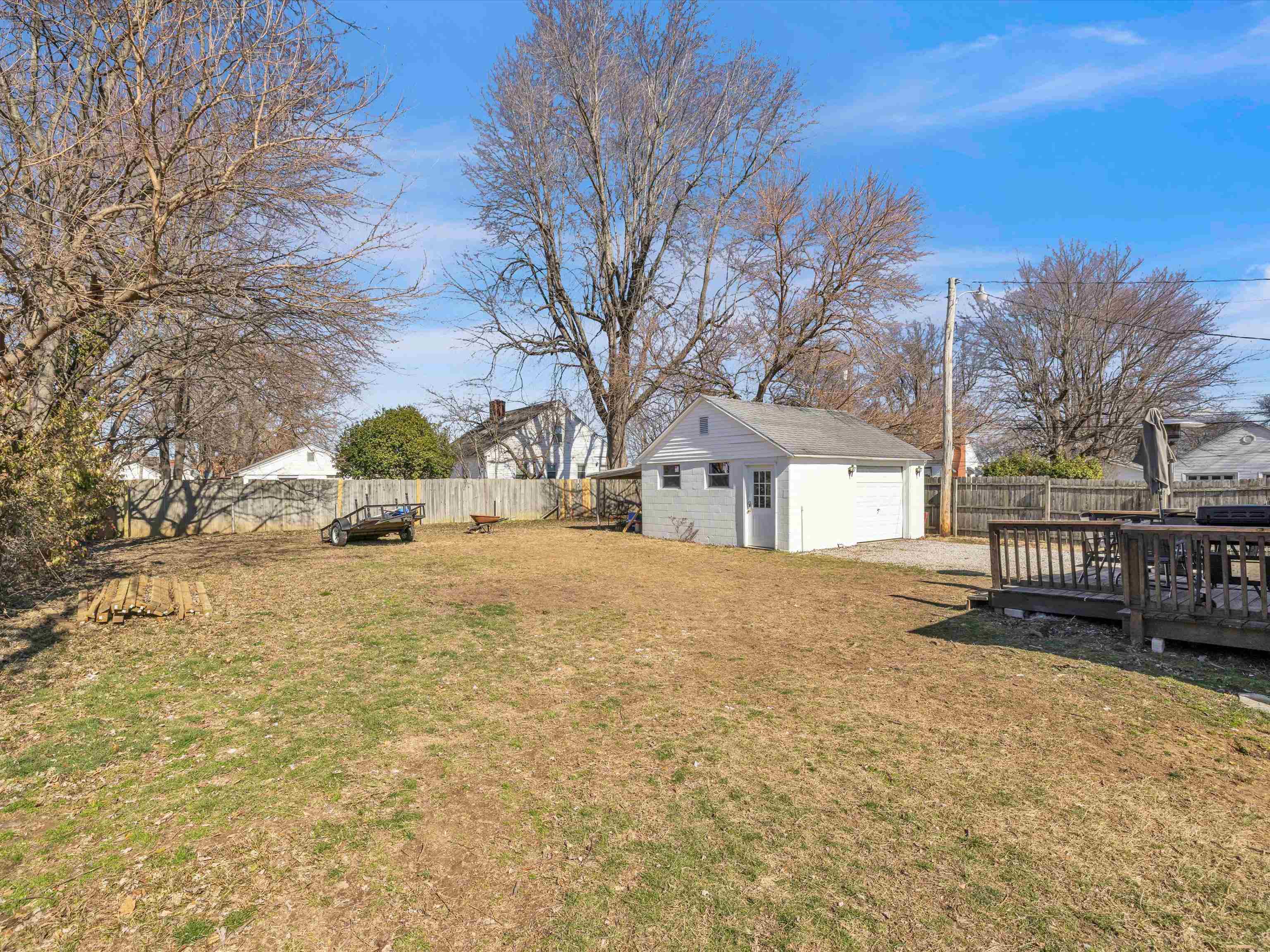 405 25th Street, Owensboro, Kentucky 42303, 2 Bedrooms Bedrooms, ,1 BathroomBathrooms,Single Family Residence,For Sale,25th Street,88969