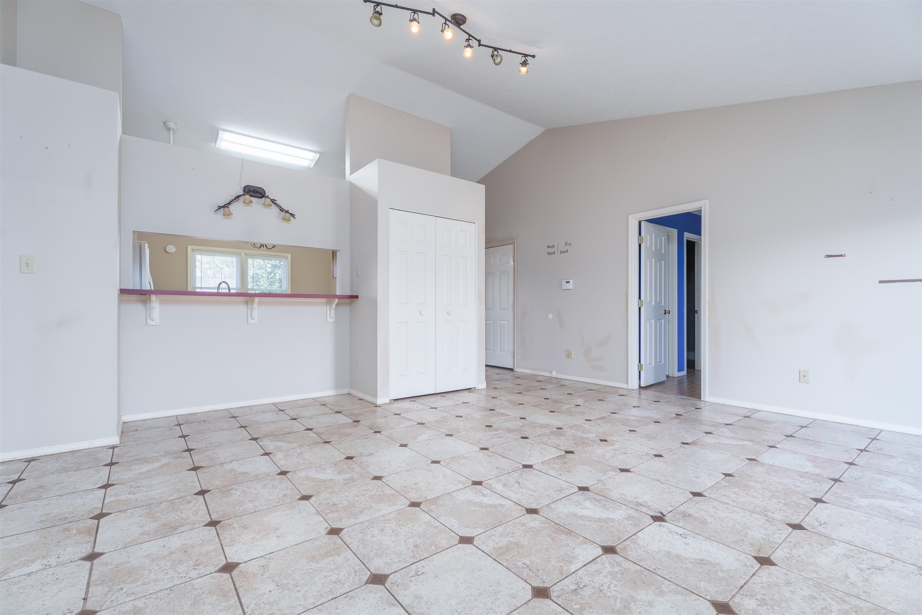 4205 Yewells Landing East, Owensboro, Kentucky 42303, 3 Bedrooms Bedrooms, ,2 BathroomsBathrooms,Ranch,For Sale,Yewells Landing East,88989