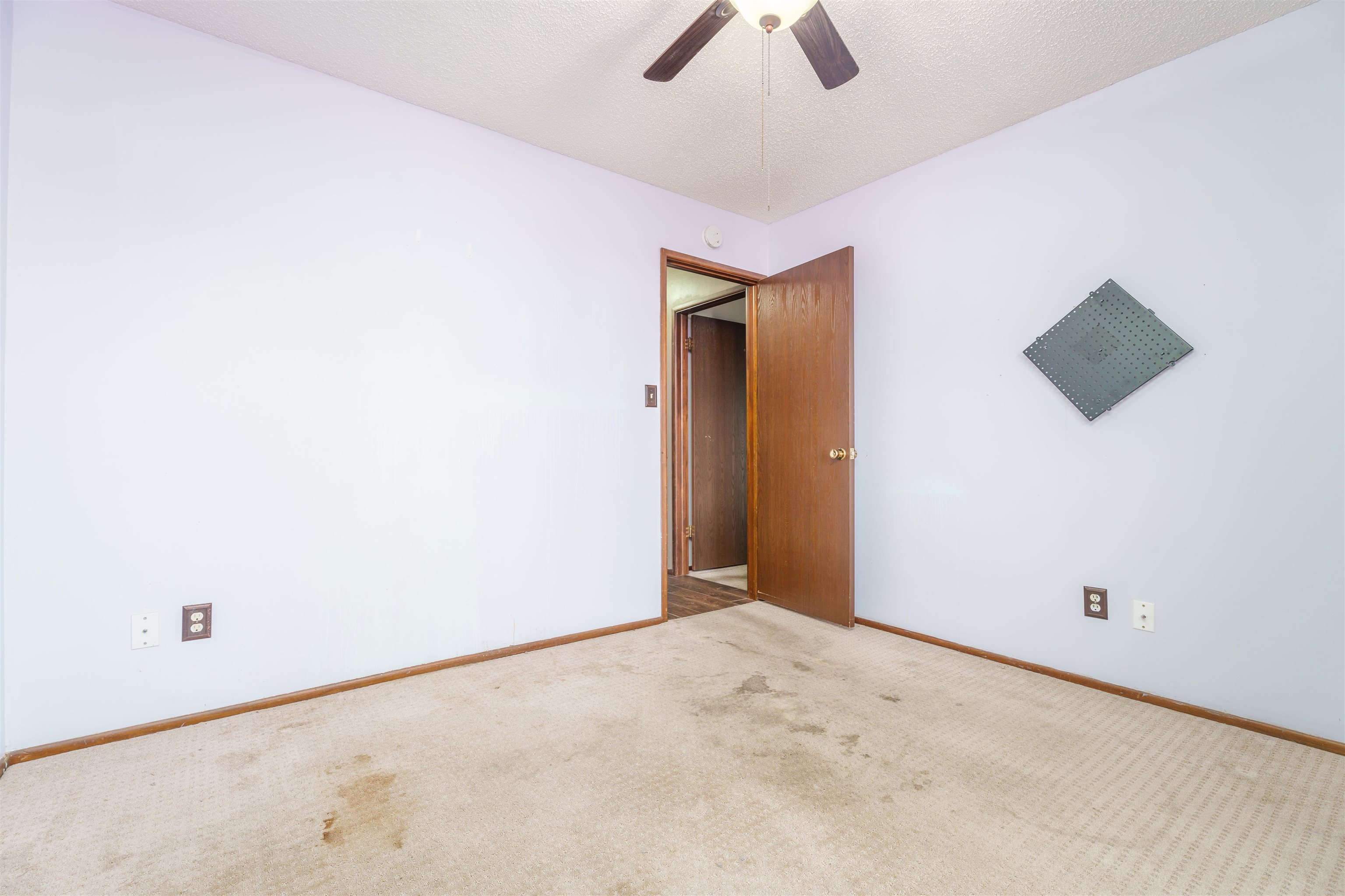 2717 Middleground Drive W, Owensboro, Kentucky 42301, 3 Bedrooms Bedrooms, ,2 BathroomsBathrooms,Ranch,For Sale,Middleground Drive W,88990