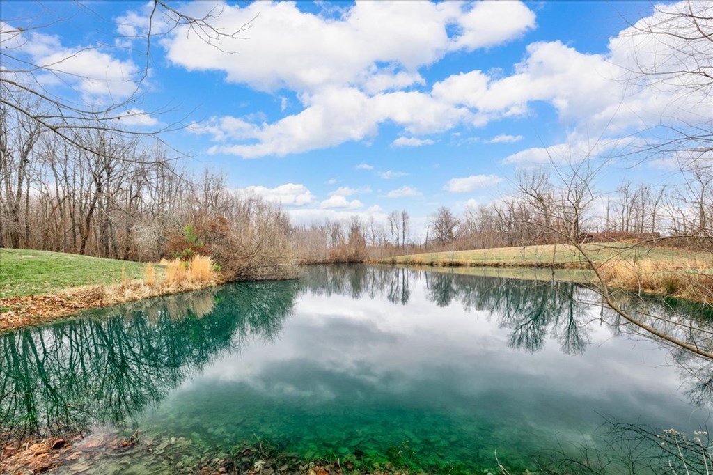 6841 Hwy 144, Owensboro, Kentucky 42303, 5 Bedrooms Bedrooms, ,2 BathroomsBathrooms,Single Family Residence,For Sale,Hwy 144,88997
