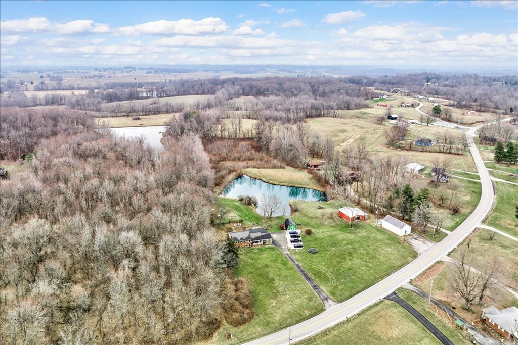 6841 Hwy 144, Owensboro, Kentucky 42303, 5 Bedrooms Bedrooms, ,2 BathroomsBathrooms,Single Family Residence,For Sale,Hwy 144,88997