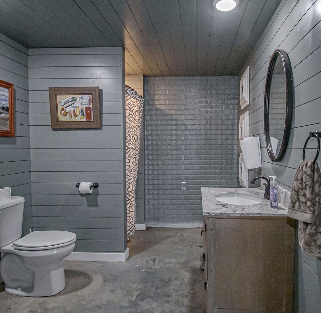 2625 Wrights Landing Road, Owensboro, Kentucky 42303, 3 Bedrooms Bedrooms, ,2 BathroomsBathrooms,Single Family Residence,For Sale,Wrights Landing Road,89010
