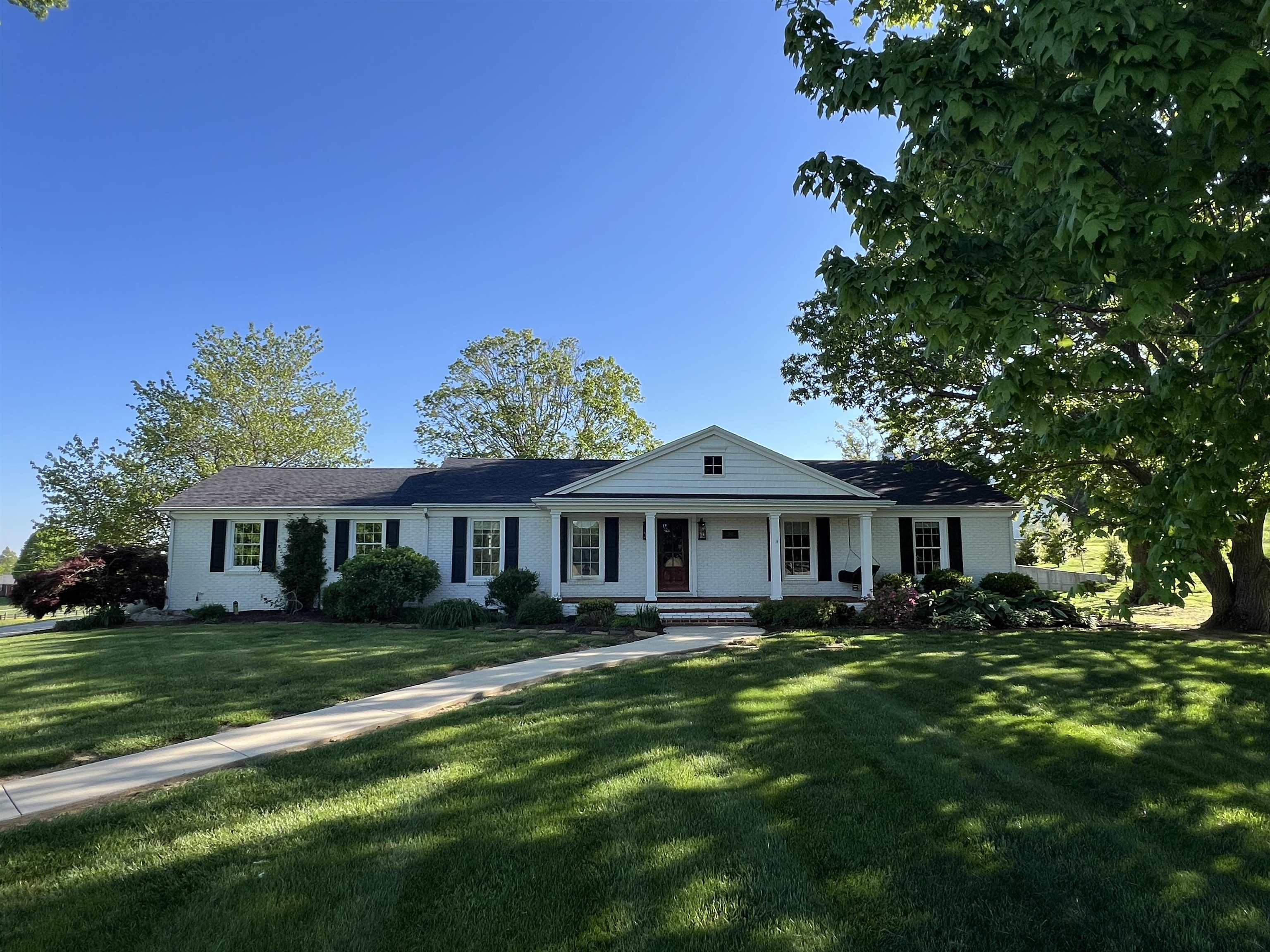 2625 Wrights Landing Road, Owensboro, Kentucky 42303, 3 Bedrooms Bedrooms, ,2 BathroomsBathrooms,Single Family Residence,For Sale,Wrights Landing Road,89010