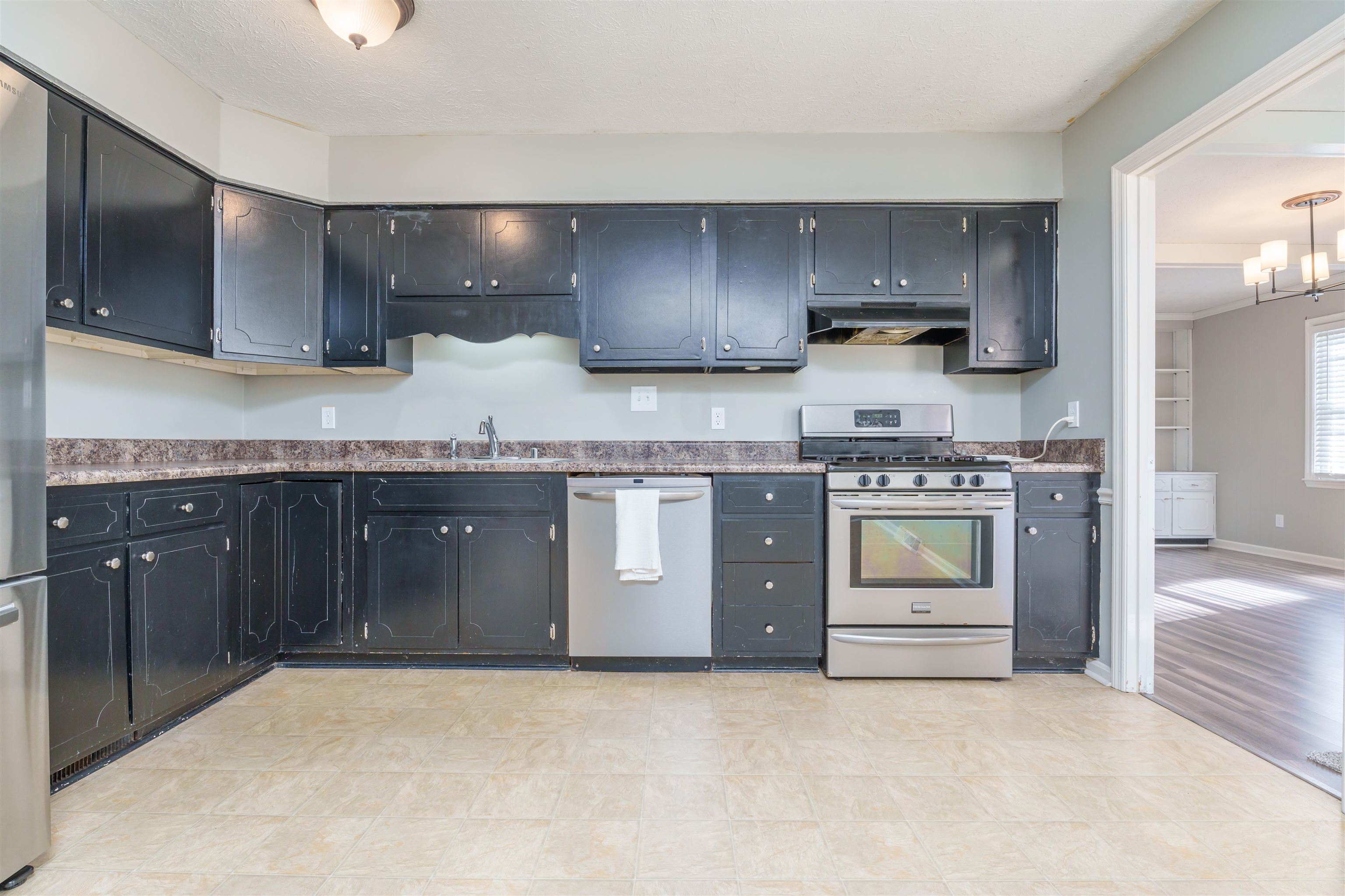1744 Thistle Ct., Owensboro, Kentucky 42301, 3 Bedrooms Bedrooms, ,2 BathroomsBathrooms,Single Family Residence,For Sale,Thistle Ct.,89019