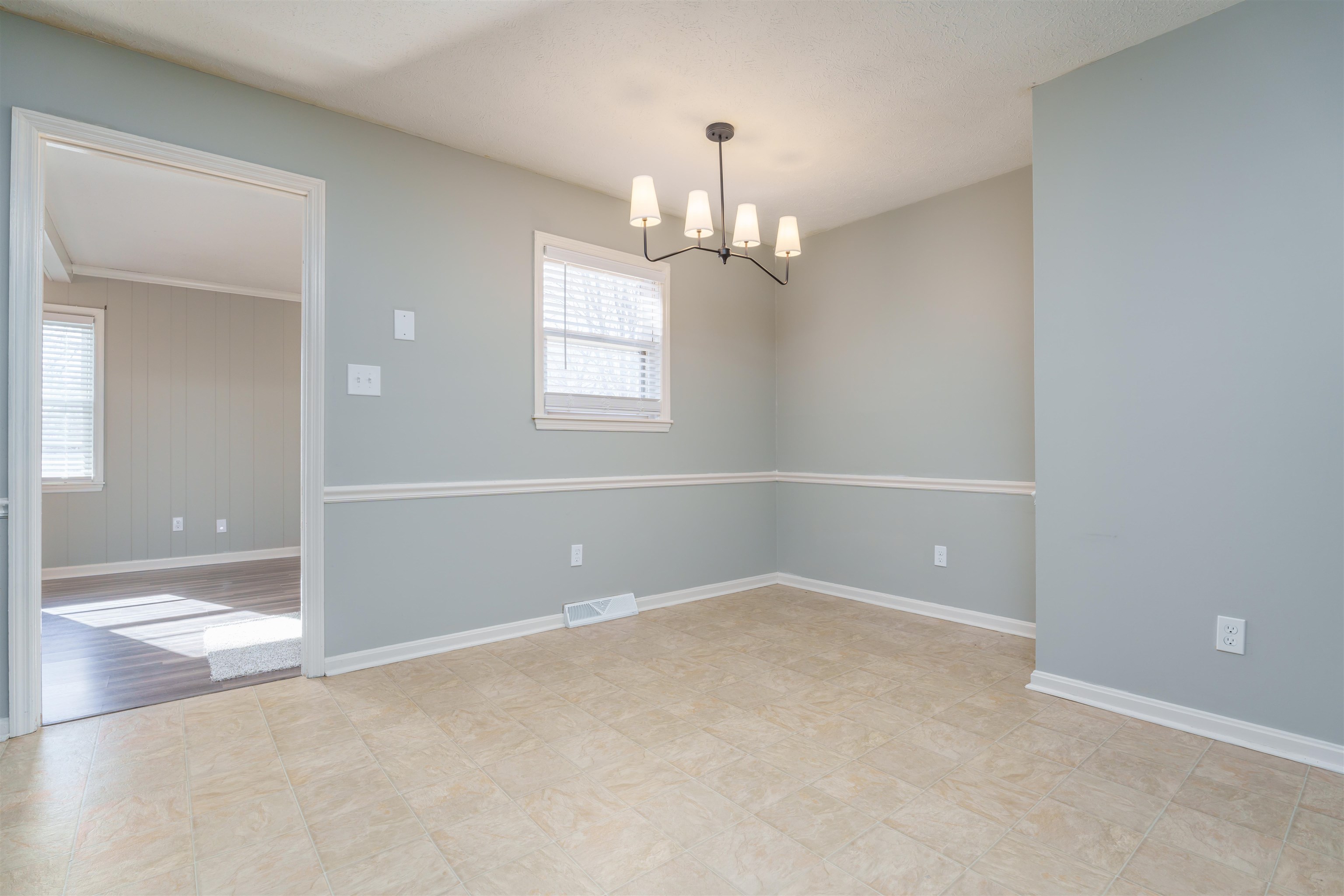 1744 Thistle Ct., Owensboro, Kentucky 42301, 3 Bedrooms Bedrooms, ,2 BathroomsBathrooms,Single Family Residence,For Sale,Thistle Ct.,89019