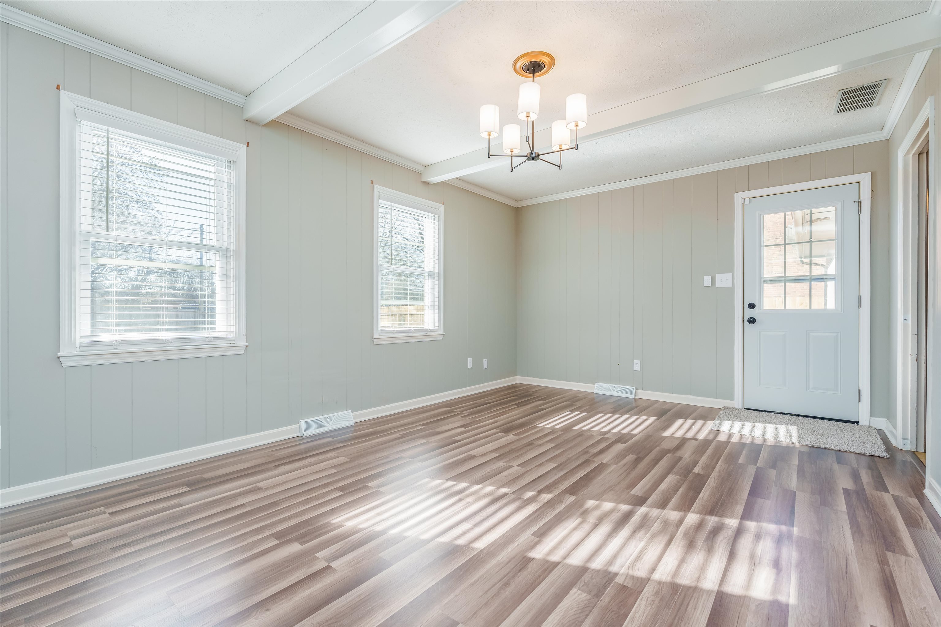 1744 Thistle Ct., Owensboro, Kentucky 42301, 3 Bedrooms Bedrooms, ,2 BathroomsBathrooms,Single Family Residence,For Sale,Thistle Ct.,89019
