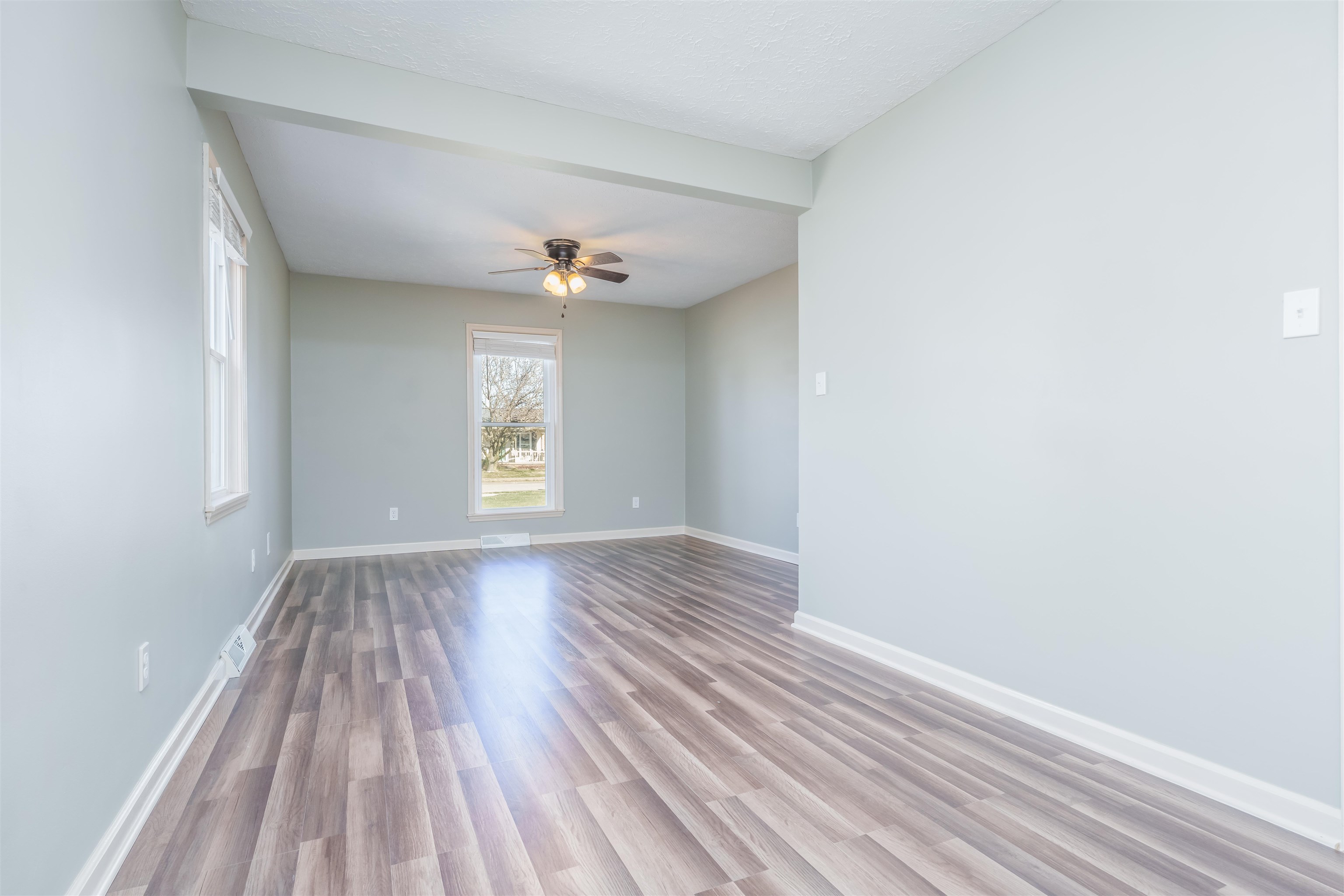 1744 Thistle Ct., Owensboro, Kentucky 42301, 3 Bedrooms Bedrooms, ,2 BathroomsBathrooms,Single Family Residence,For Sale,Thistle Ct.,89019