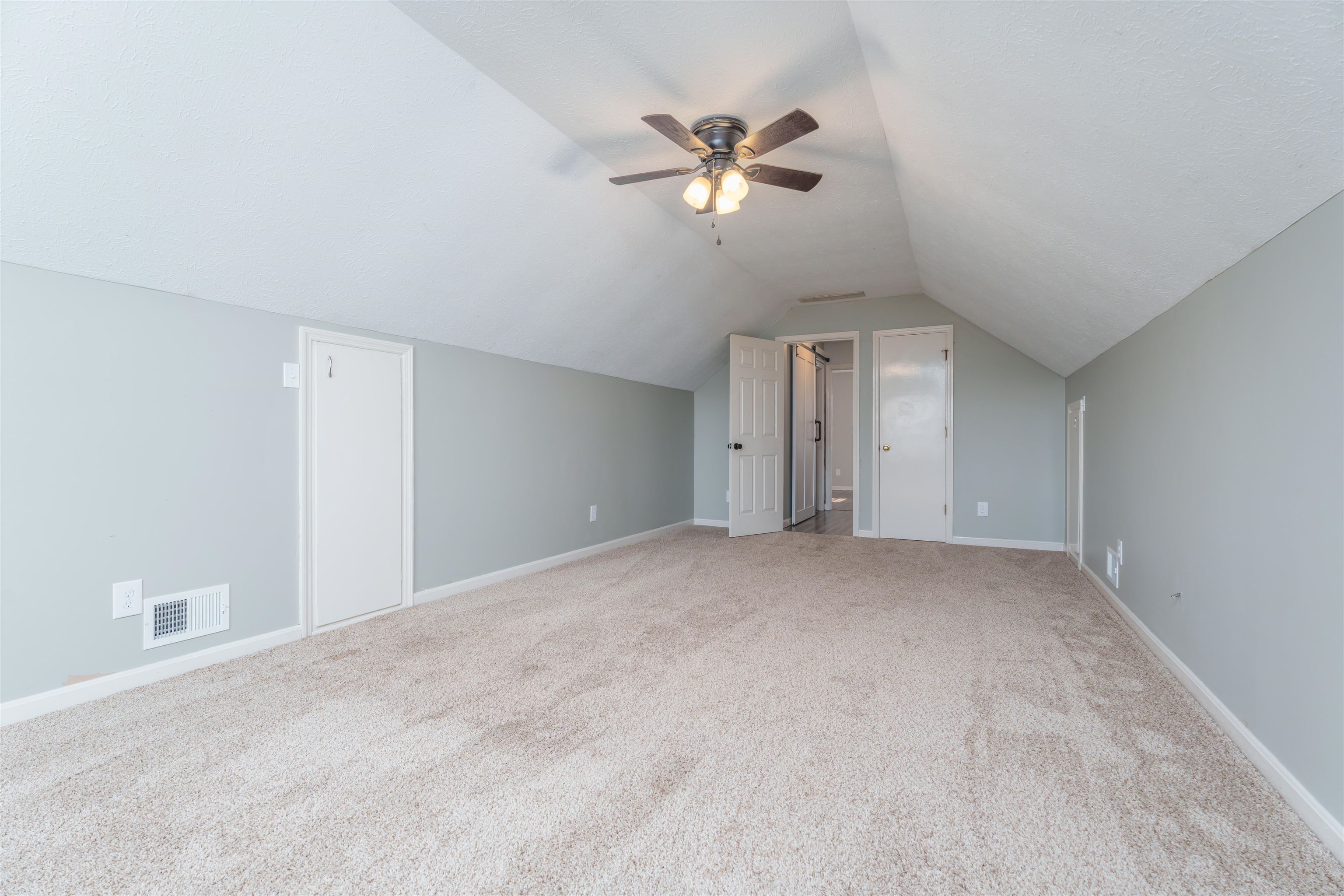 1744 Thistle Ct., Owensboro, Kentucky 42301, 3 Bedrooms Bedrooms, ,2 BathroomsBathrooms,Single Family Residence,For Sale,Thistle Ct.,89019