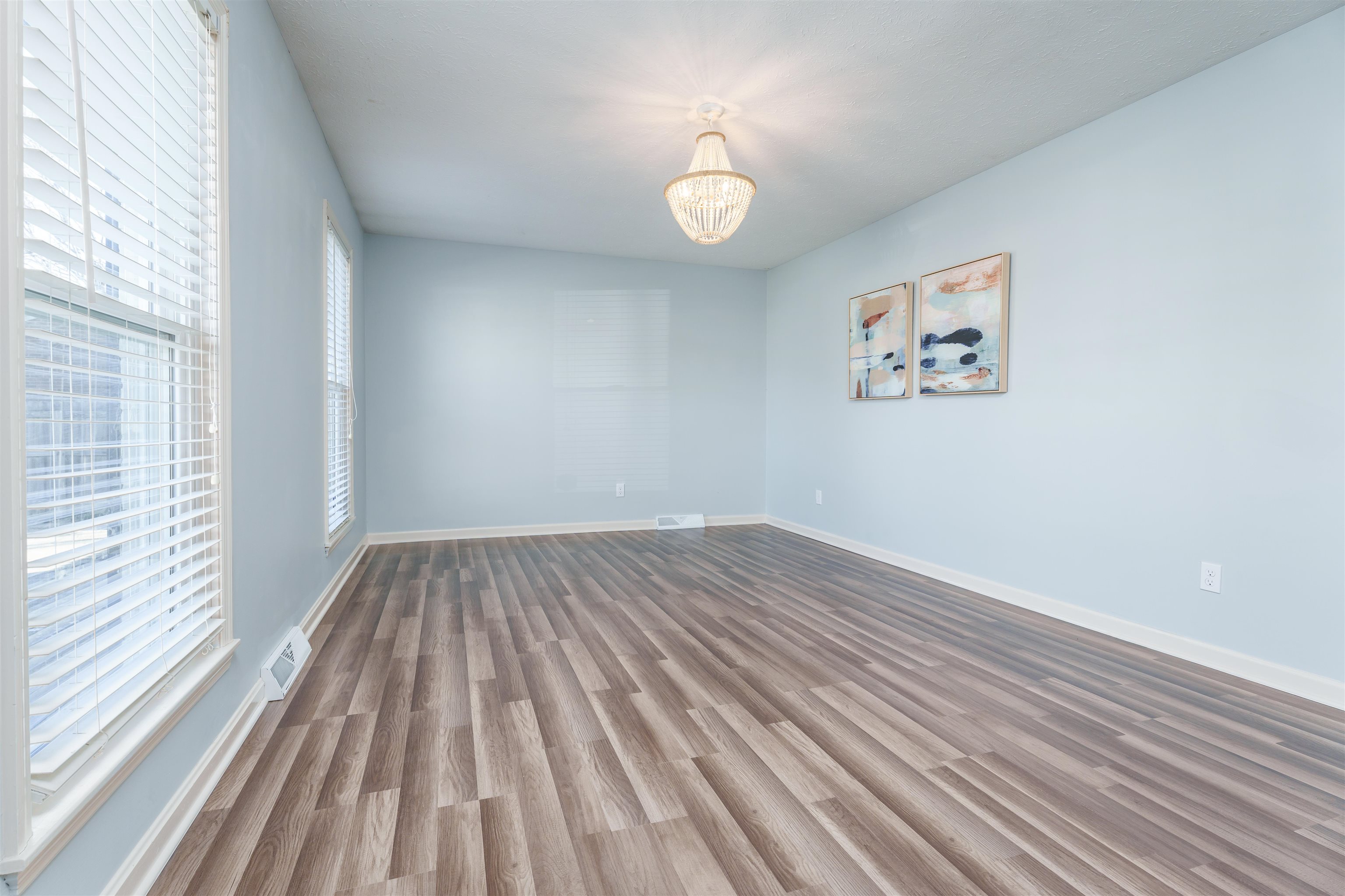 1744 Thistle Ct., Owensboro, Kentucky 42301, 3 Bedrooms Bedrooms, ,2 BathroomsBathrooms,Single Family Residence,For Sale,Thistle Ct.,89019