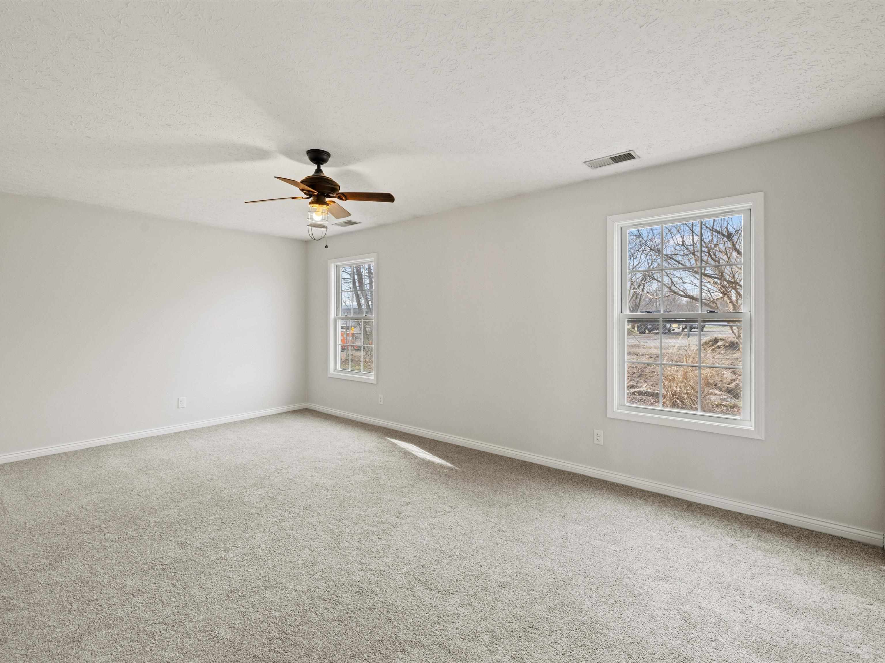 2205 Topaz Court, Owensboro, Kentucky 42303, 3 Bedrooms Bedrooms, ,2 BathroomsBathrooms,Single Family Residence,For Sale,Topaz Court,89022