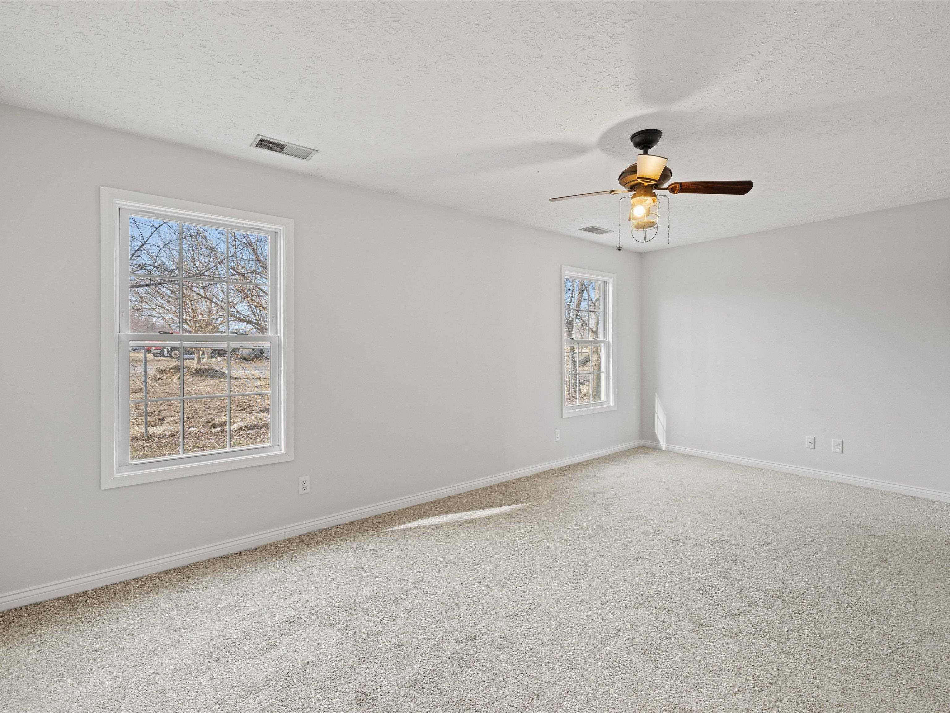 2205 Topaz Court, Owensboro, Kentucky 42303, 3 Bedrooms Bedrooms, ,2 BathroomsBathrooms,Single Family Residence,For Sale,Topaz Court,89022