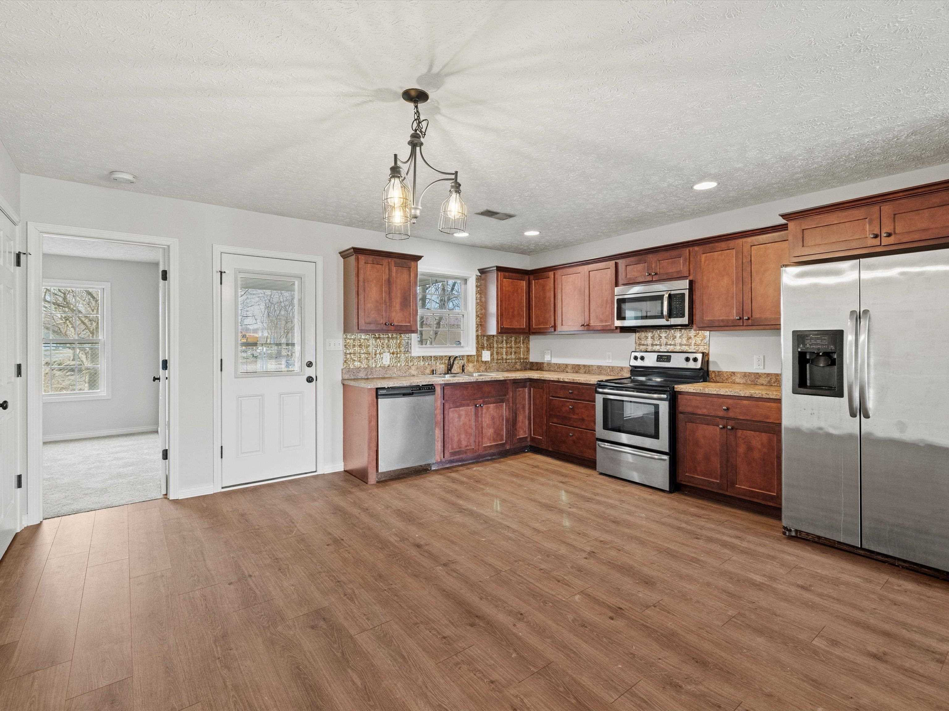 2205 Topaz Court, Owensboro, Kentucky 42303, 3 Bedrooms Bedrooms, ,2 BathroomsBathrooms,Single Family Residence,For Sale,Topaz Court,89022