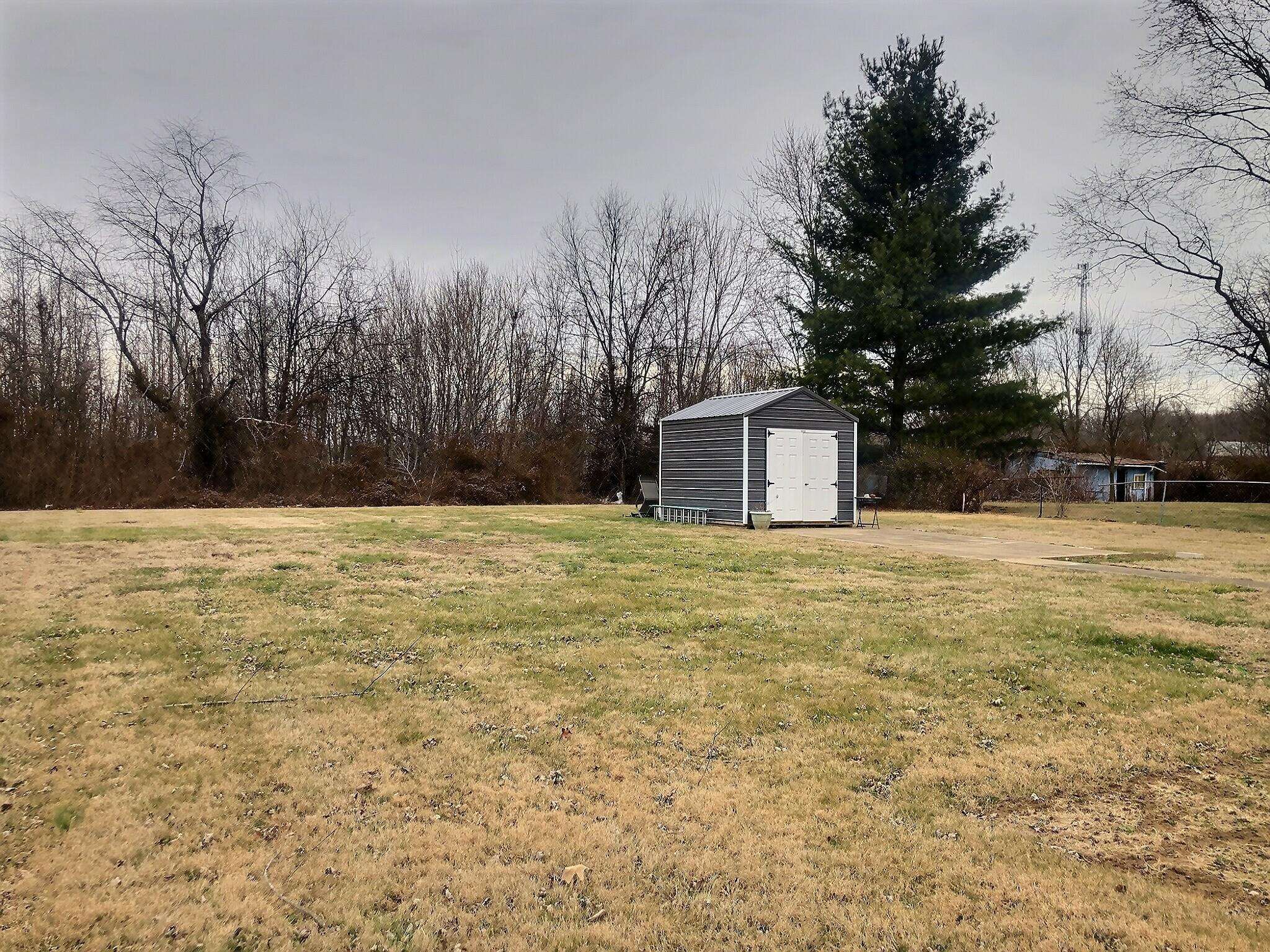 7715 State Route 2830, Maceo, Kentucky 42355, 3 Bedrooms Bedrooms, ,1 BathroomBathrooms,Single Family Residence,For Sale,State Route 2830,89023
