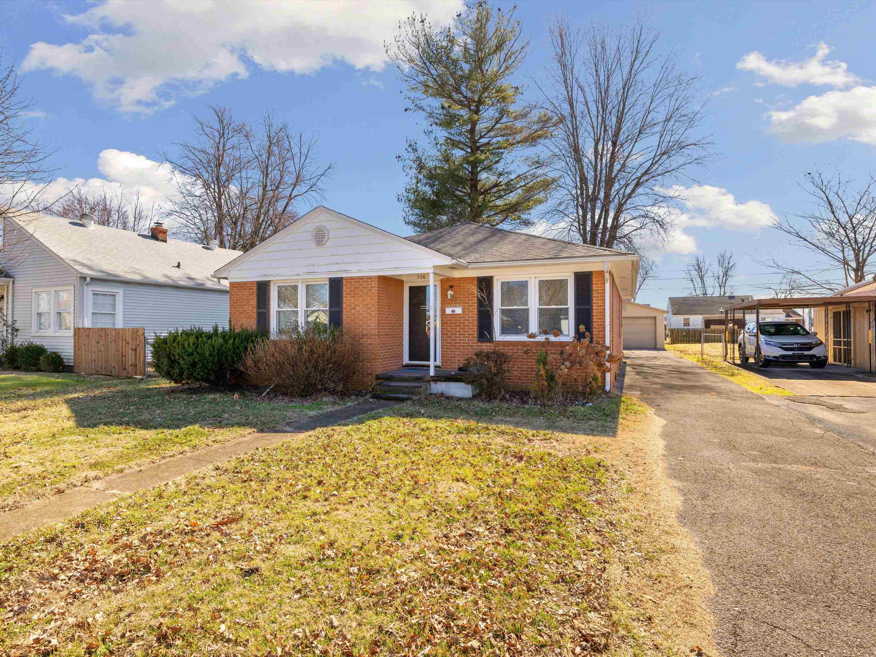 308 E 22nd, Owensboro, Kentucky 42303, 3 Bedrooms Bedrooms, ,1 BathroomBathrooms,Single Family Residence,For Sale,E 22nd,89033