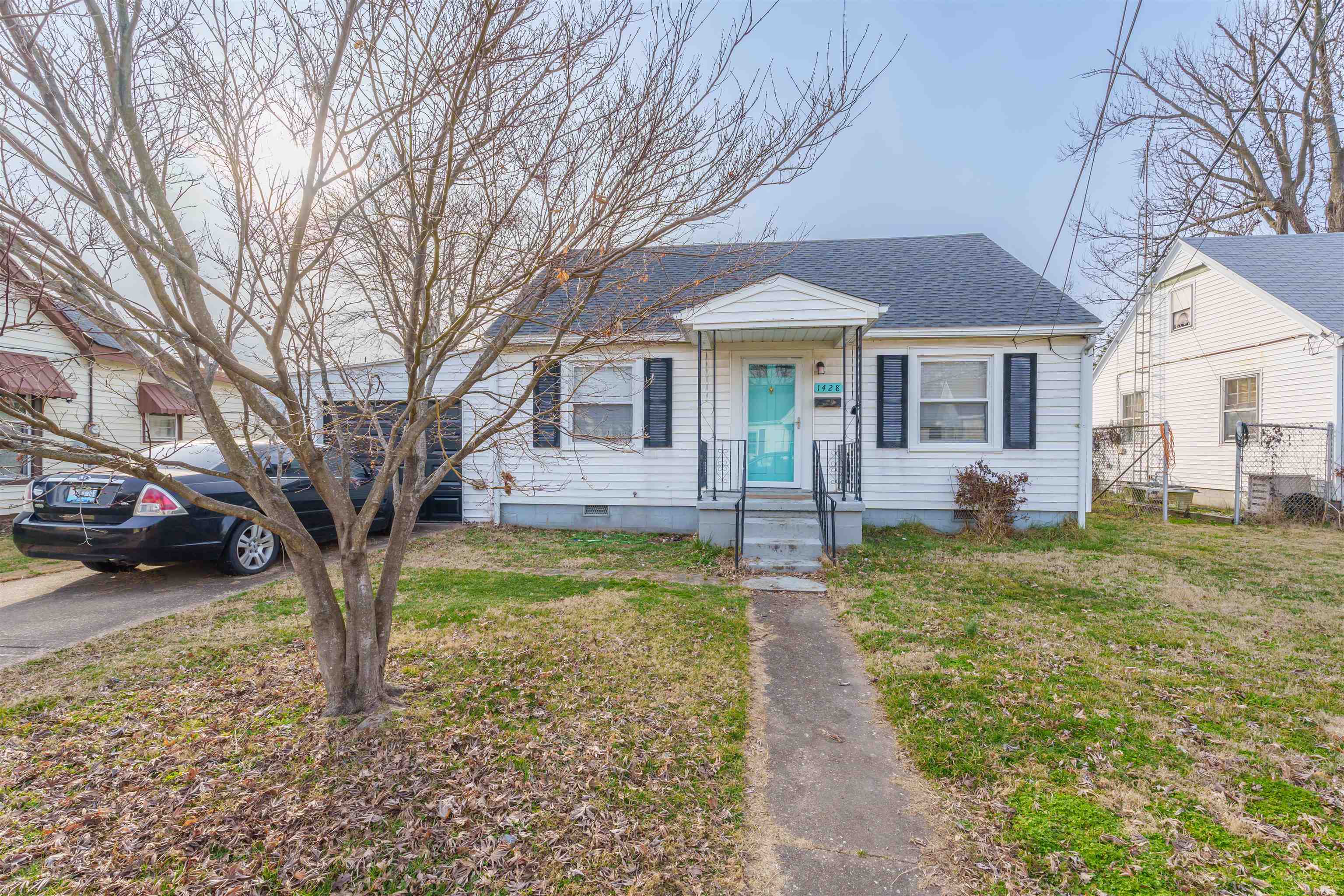 1428 Independence Ave, Owensboro, Kentucky 42301, 3 Bedrooms Bedrooms, ,1 BathroomBathrooms,Single Family Residence,For Sale,Independence Ave,89044