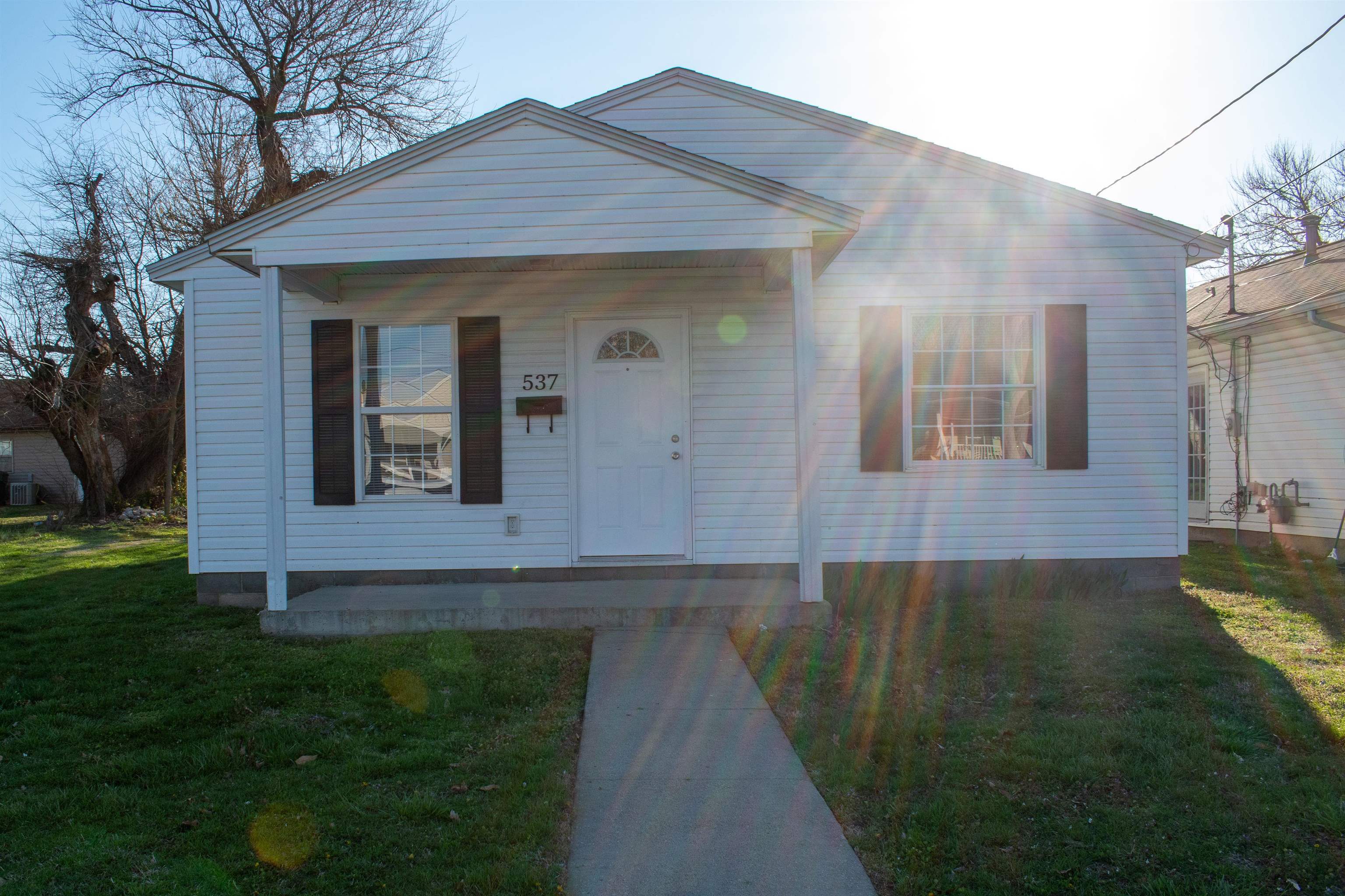 537 Orchard Street, Owensboro, Kentucky 42301, 3 Bedrooms Bedrooms, ,2 BathroomsBathrooms,Single Family Residence,For Sale,Orchard Street,89057
