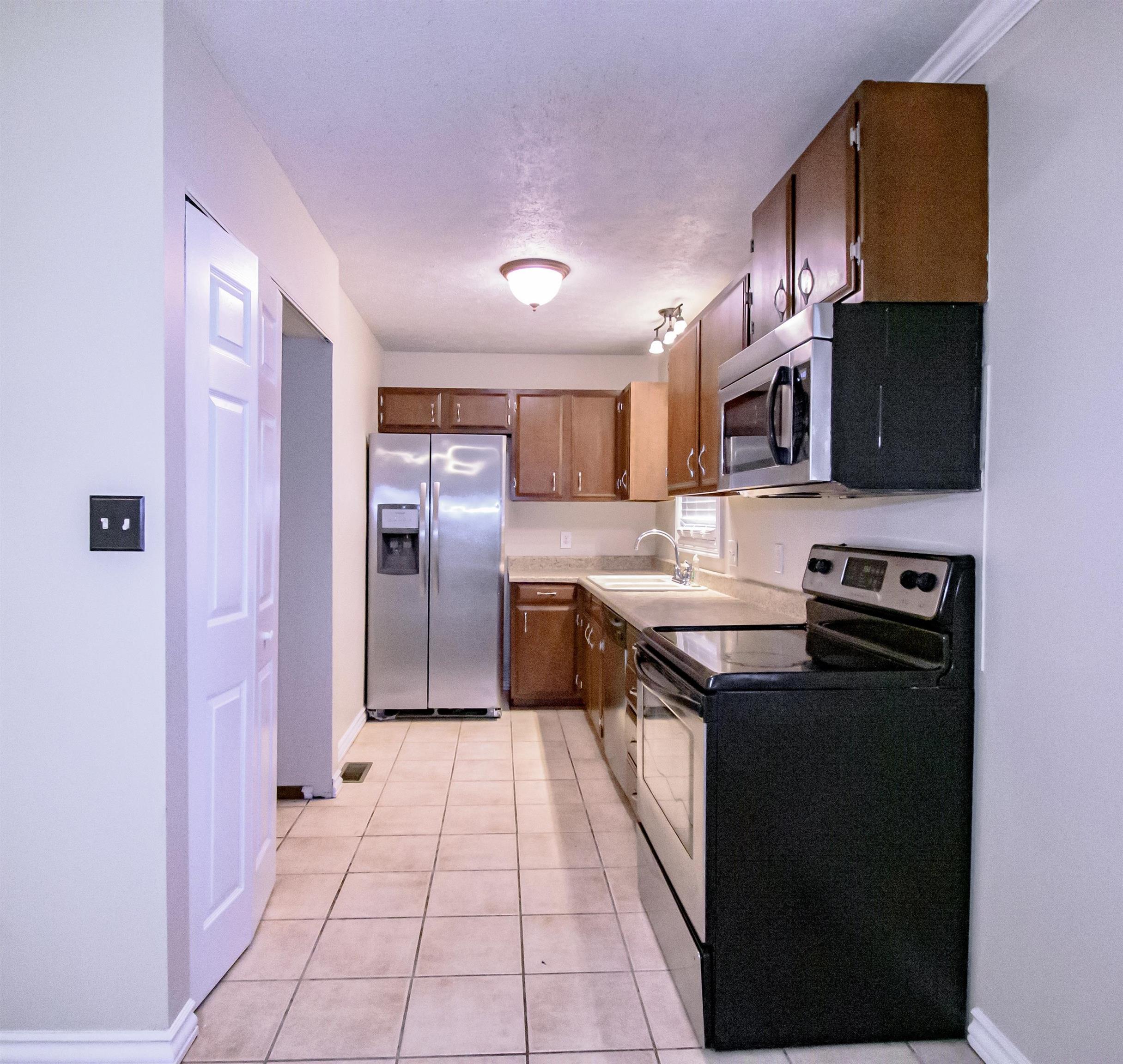 4101 Yewells Landing West, Owensboro, Kentucky 42303, 3 Bedrooms Bedrooms, ,2 BathroomsBathrooms,Single Family Residence,For Sale,Yewells Landing West,89072
