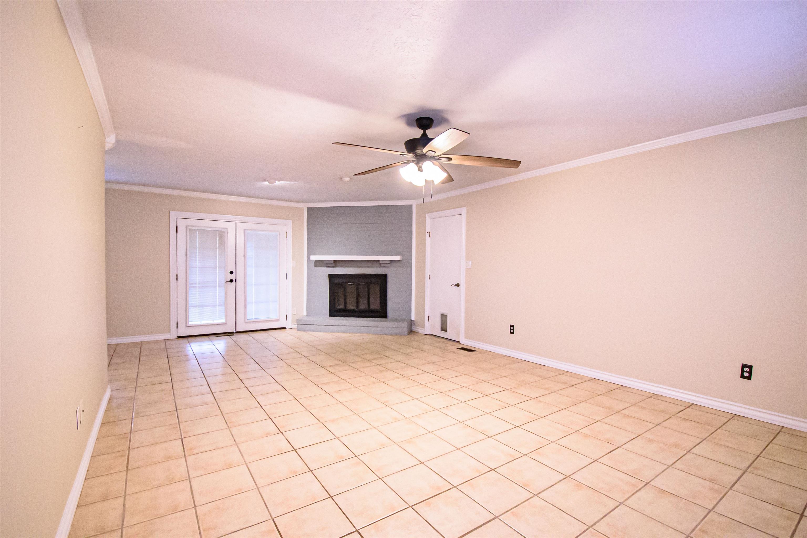 4101 Yewells Landing West, Owensboro, Kentucky 42303, 3 Bedrooms Bedrooms, ,2 BathroomsBathrooms,Single Family Residence,For Sale,Yewells Landing West,89072