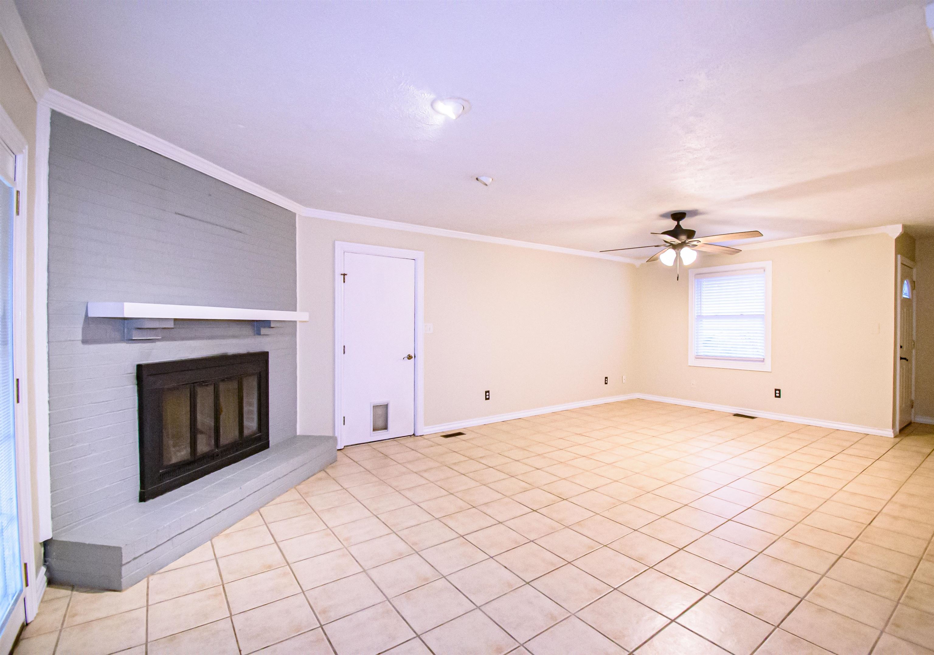 4101 Yewells Landing West, Owensboro, Kentucky 42303, 3 Bedrooms Bedrooms, ,2 BathroomsBathrooms,Single Family Residence,For Sale,Yewells Landing West,89072