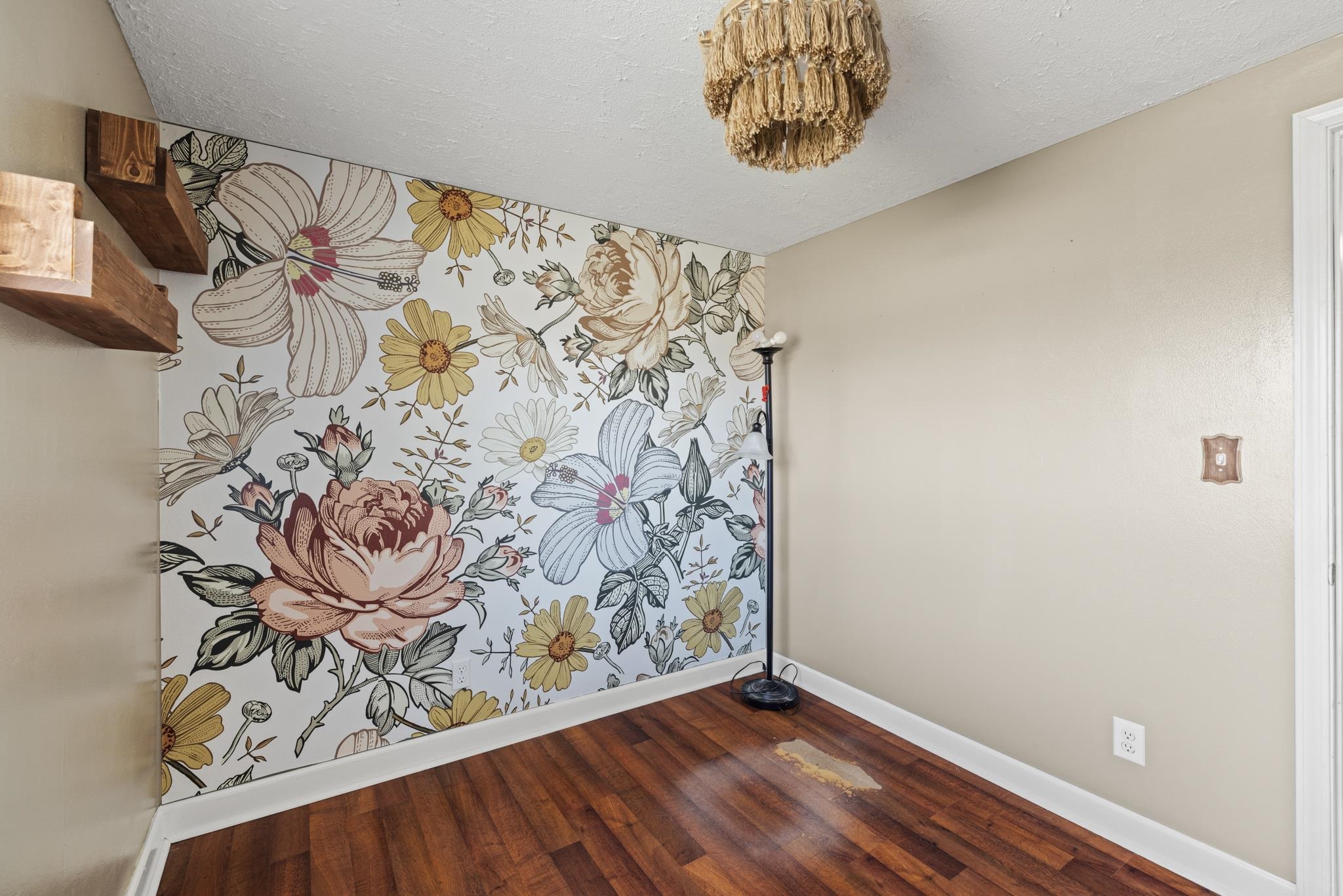 2104 Dickey Drive, Owensboro, Kentucky 42301, 3 Bedrooms Bedrooms, ,1 BathroomBathrooms,Ranch,For Sale,Dickey Drive,89096