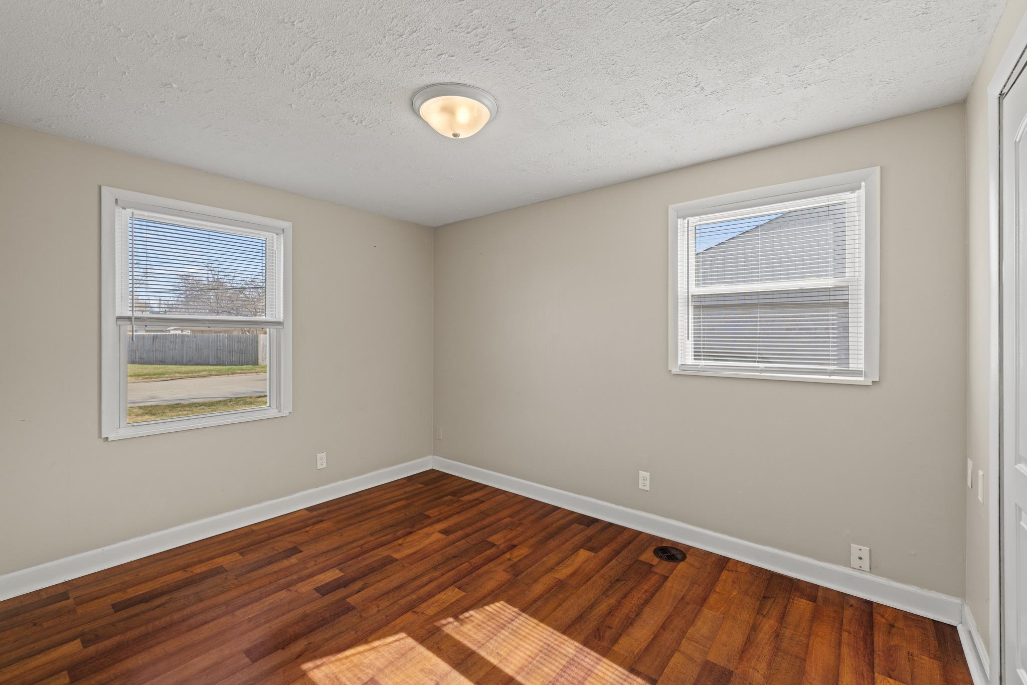2104 Dickey Drive, Owensboro, Kentucky 42301, 3 Bedrooms Bedrooms, ,1 BathroomBathrooms,Ranch,For Sale,Dickey Drive,89096