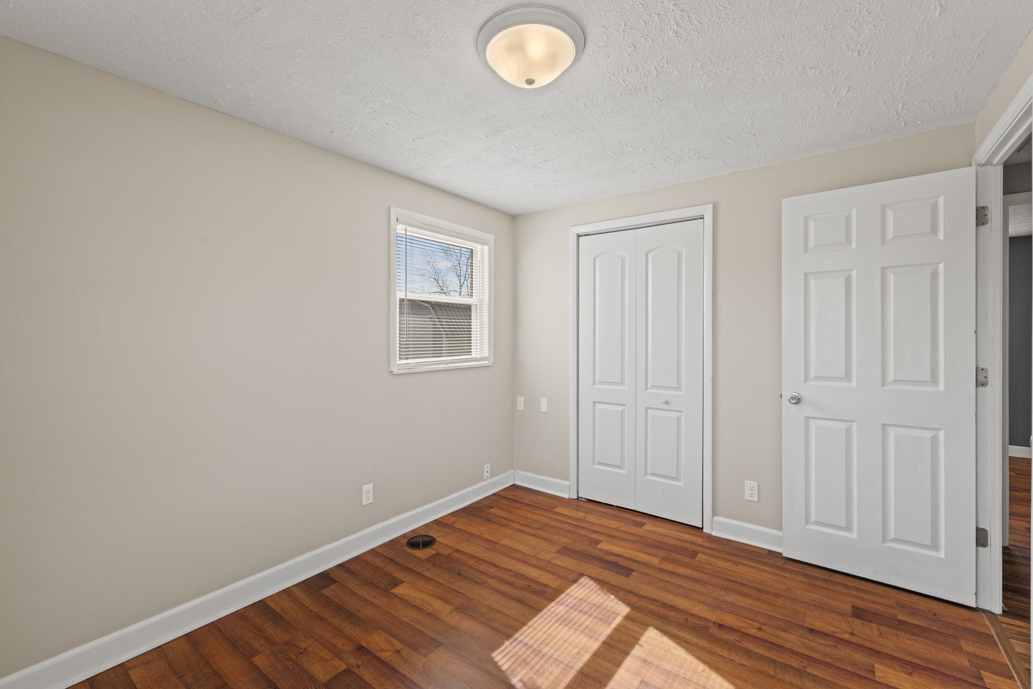 2104 Dickey Drive, Owensboro, Kentucky 42301, 3 Bedrooms Bedrooms, ,1 BathroomBathrooms,Ranch,For Sale,Dickey Drive,89096