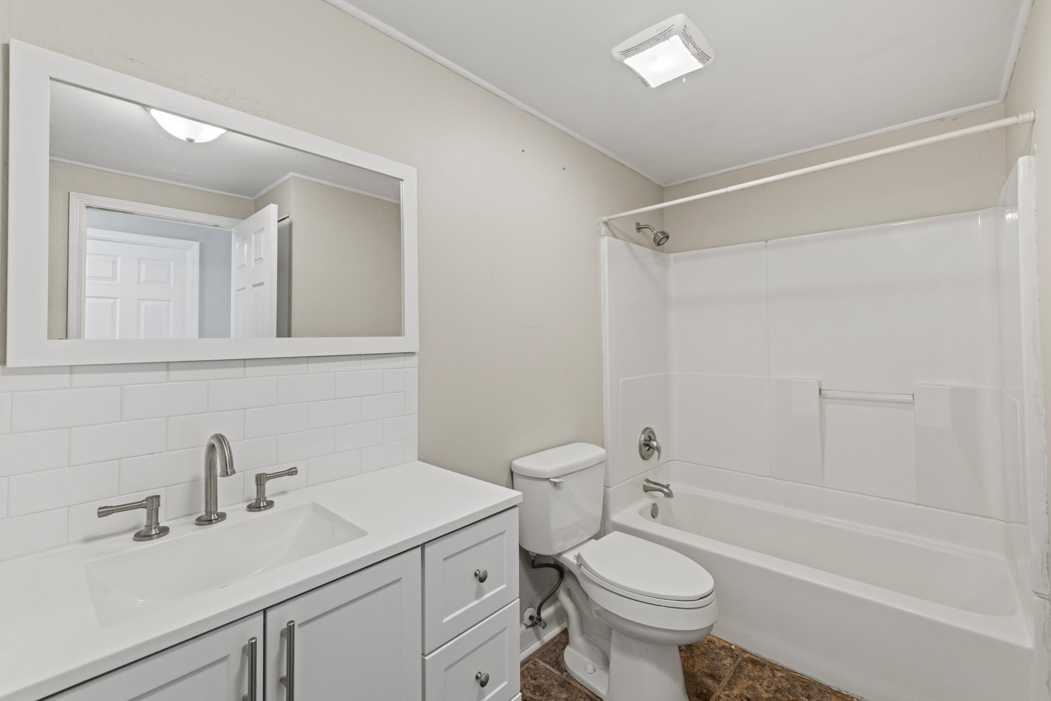 2104 Dickey Drive, Owensboro, Kentucky 42301, 3 Bedrooms Bedrooms, ,1 BathroomBathrooms,Ranch,For Sale,Dickey Drive,89096