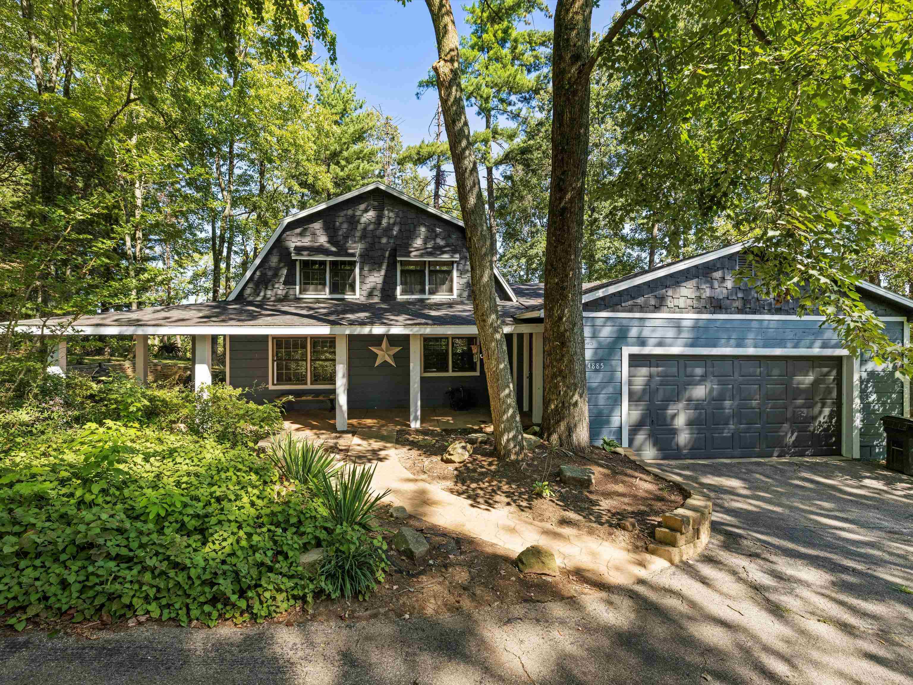 4885 Pleasant Grove Road, Owensboro, Kentucky 42303, 4 Bedrooms Bedrooms, ,2 BathroomsBathrooms,Cabin,For Sale,Pleasant Grove Road,89098
