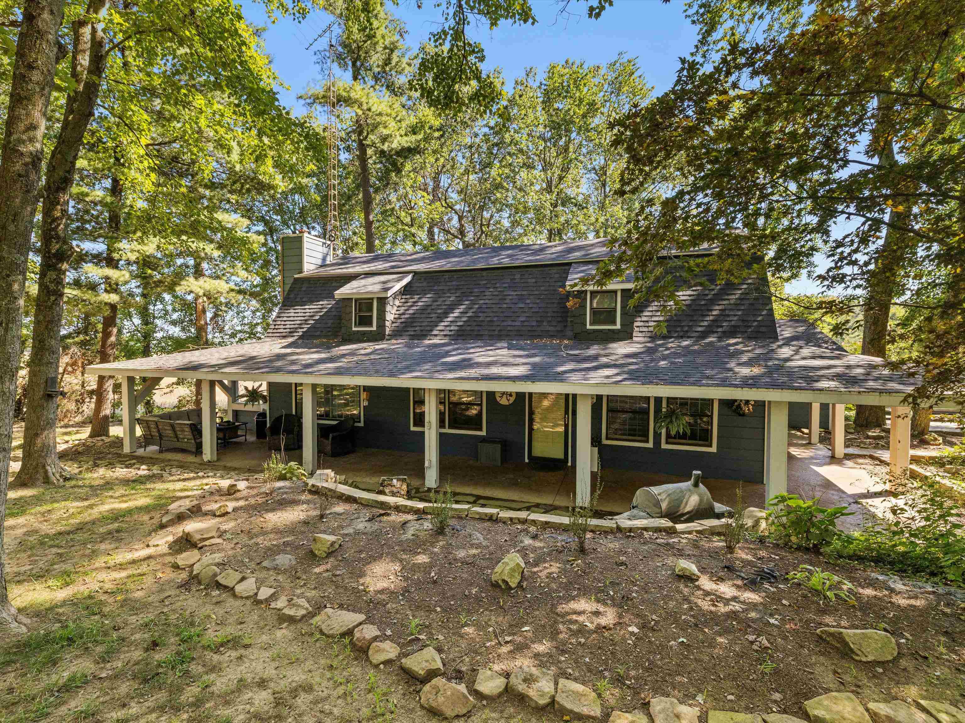 4885 Pleasant Grove Road, Owensboro, Kentucky 42303, 4 Bedrooms Bedrooms, ,2 BathroomsBathrooms,Cabin,For Sale,Pleasant Grove Road,89098