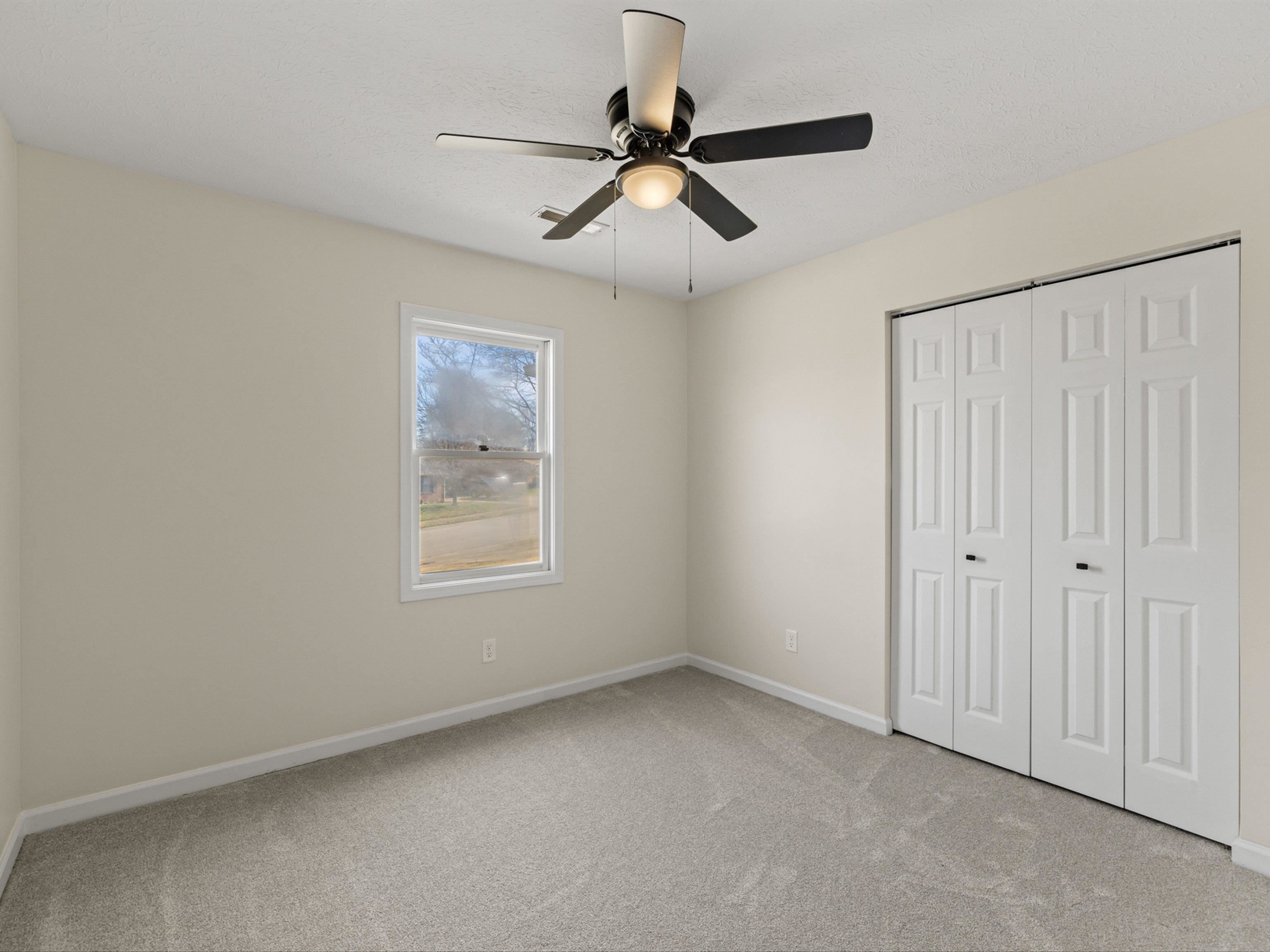 6104 Alma Court, Owensboro, Kentucky 42303, 3 Bedrooms Bedrooms, ,2 BathroomsBathrooms,Single Family Residence,For Sale,Alma Court,89110