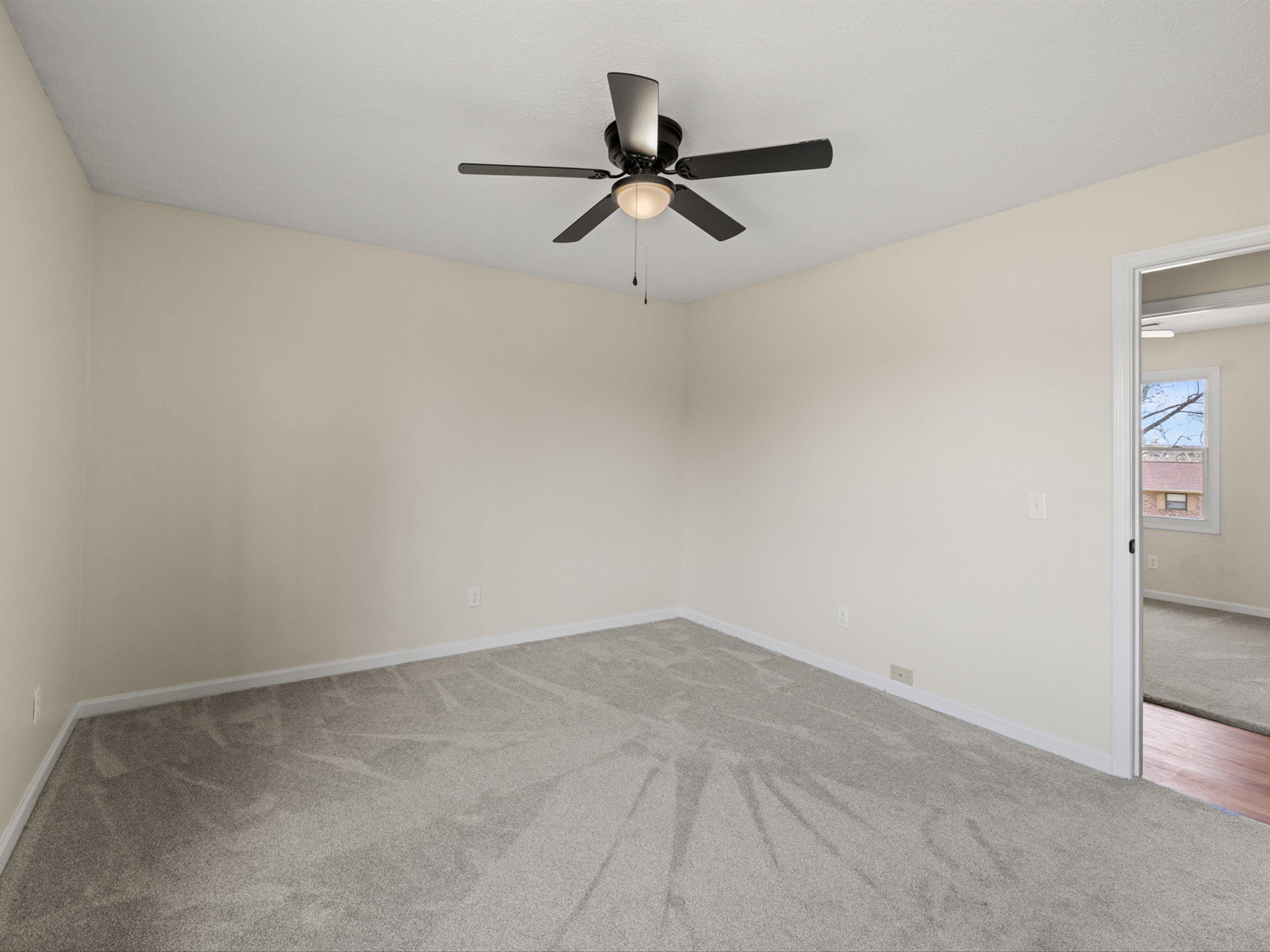 6104 Alma Court, Owensboro, Kentucky 42303, 3 Bedrooms Bedrooms, ,2 BathroomsBathrooms,Single Family Residence,For Sale,Alma Court,89110