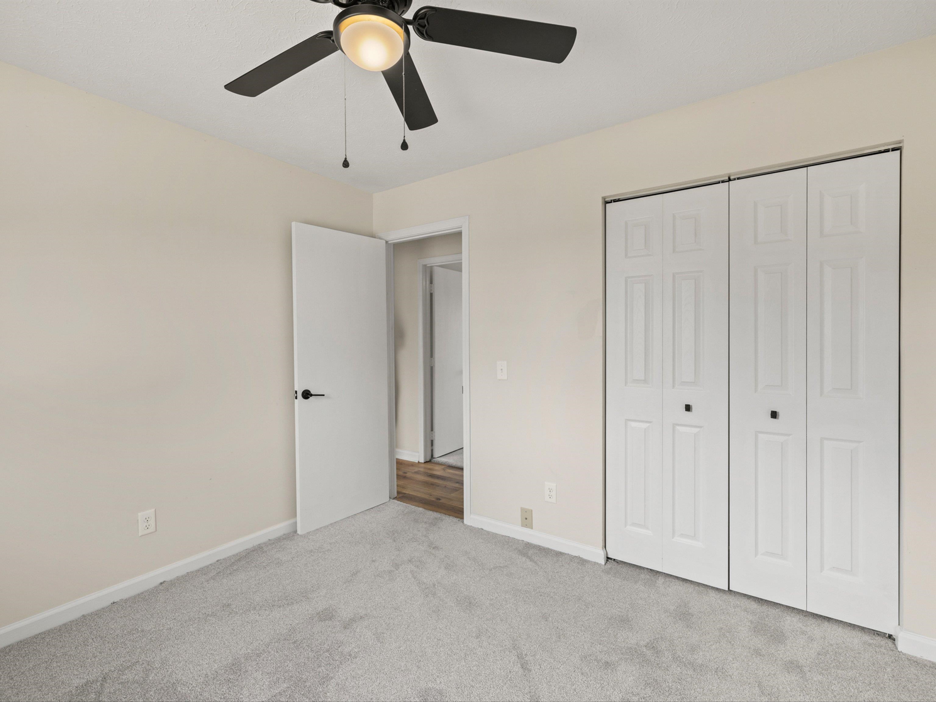 6104 Alma Court, Owensboro, Kentucky 42303, 3 Bedrooms Bedrooms, ,2 BathroomsBathrooms,Single Family Residence,For Sale,Alma Court,89110