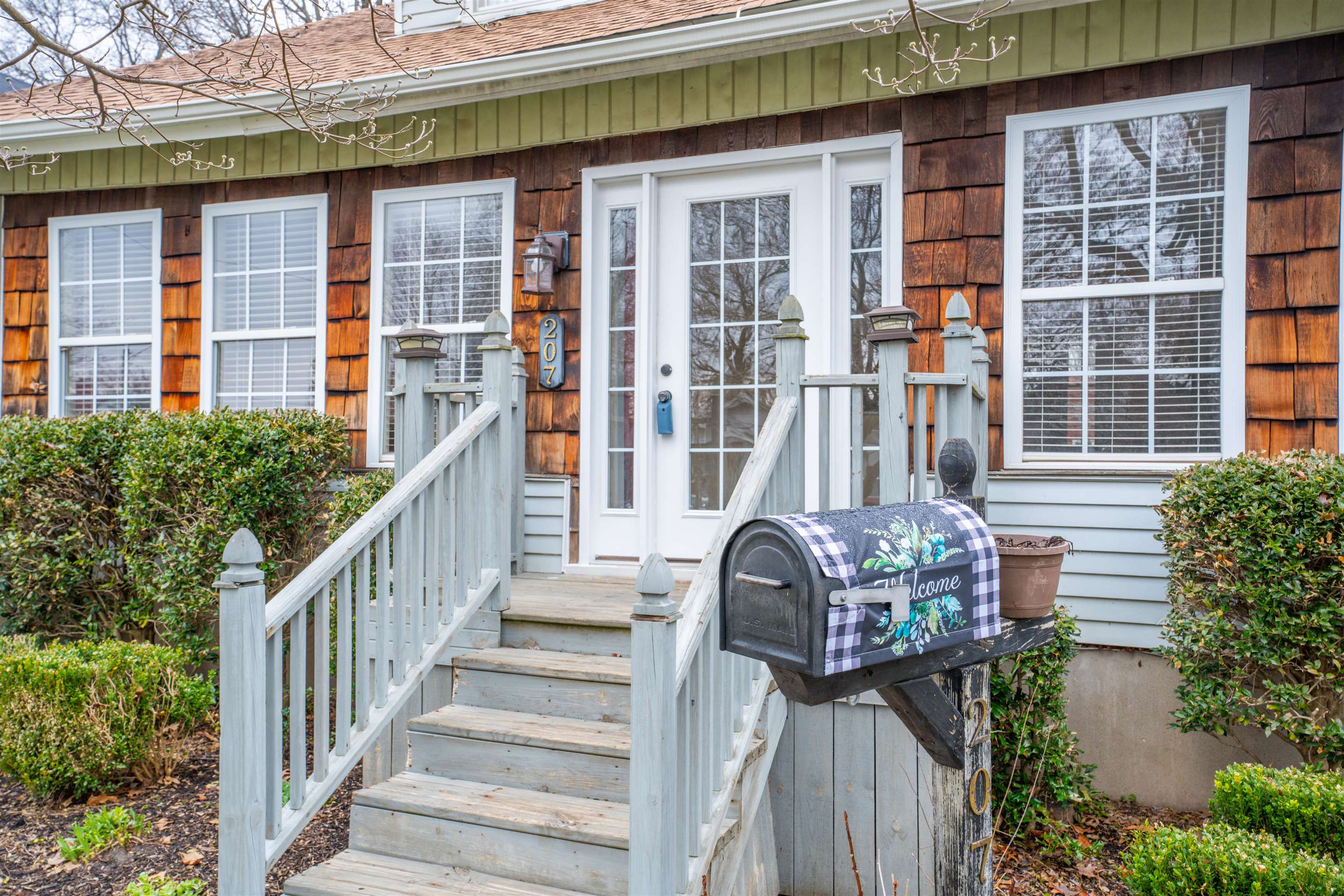 207 East 21st Street, Owensboro, Kentucky 42303, 4 Bedrooms Bedrooms, ,1 BathroomBathrooms,Single Family Residence,For Sale,East 21st Street,89111
