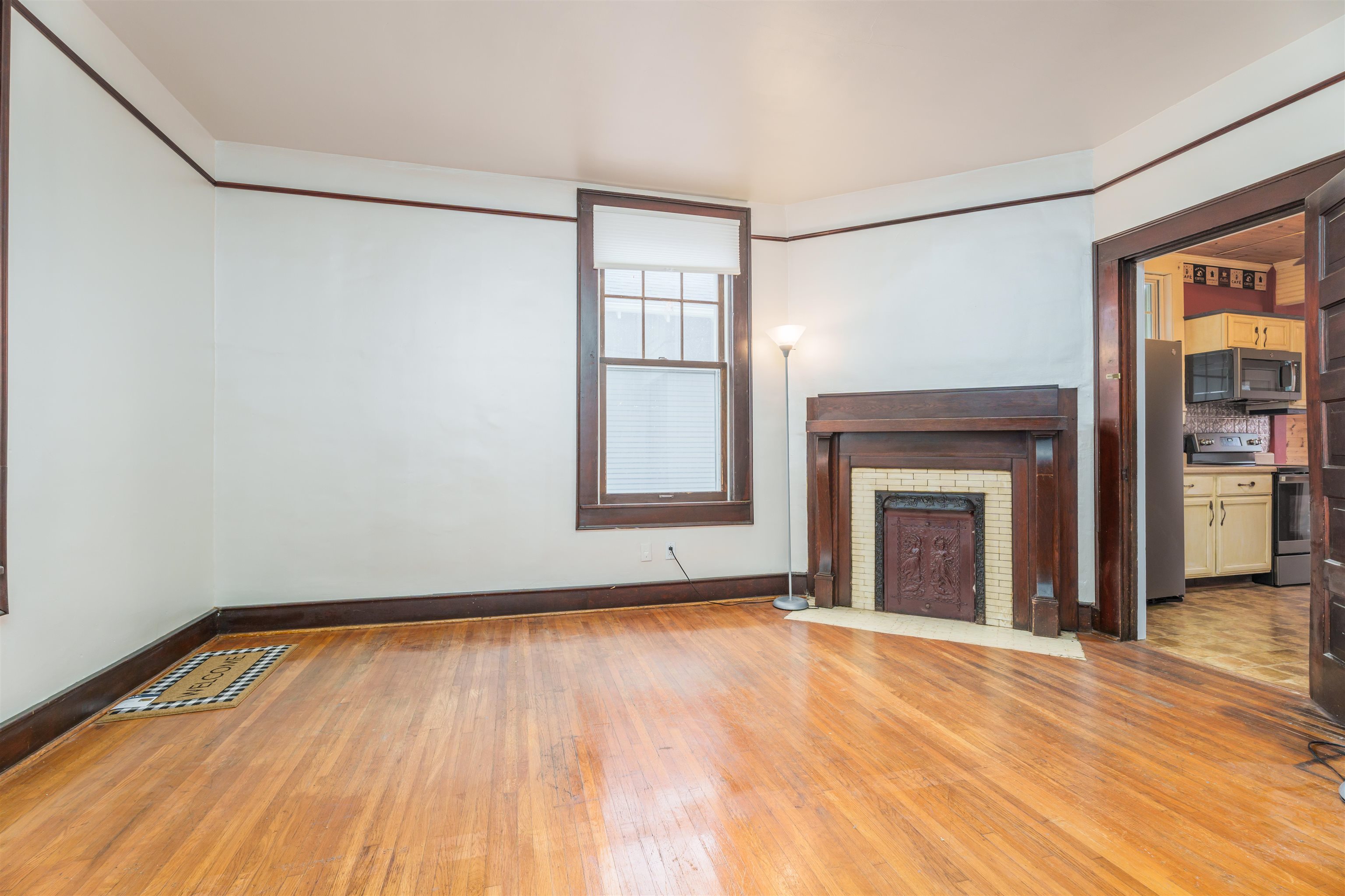 207 East 21st Street, Owensboro, Kentucky 42303, 4 Bedrooms Bedrooms, ,1 BathroomBathrooms,Single Family Residence,For Sale,East 21st Street,89111