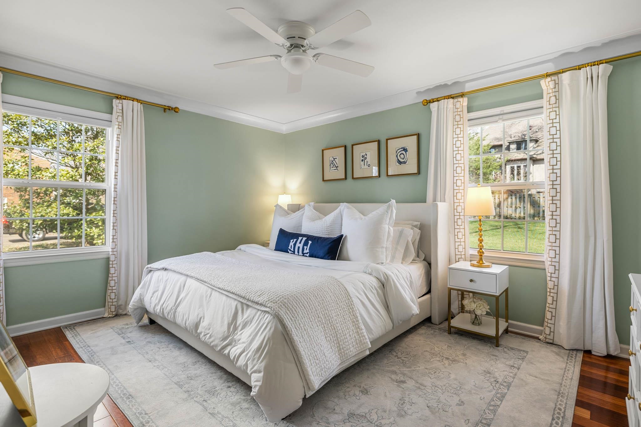 1233 Hickory Ln, Owensboro, Kentucky 42303-7524, 3 Bedrooms Bedrooms, ,2 BathroomsBathrooms,Single Family Residence,For Sale,Hickory Ln,89130