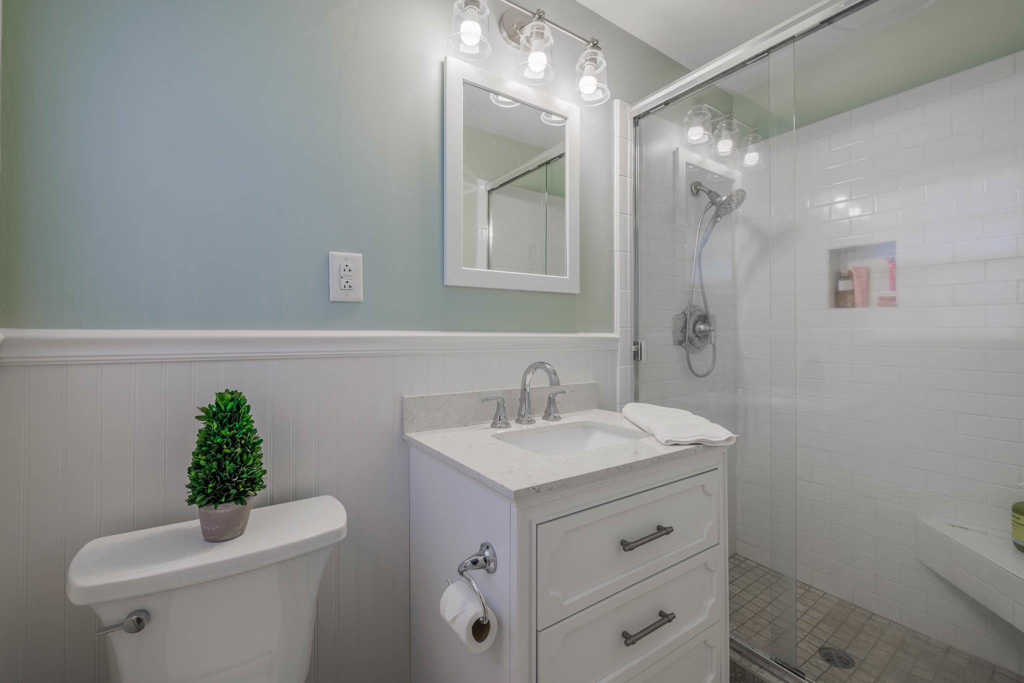 1233 Hickory Ln, Owensboro, Kentucky 42303-7524, 3 Bedrooms Bedrooms, ,2 BathroomsBathrooms,Single Family Residence,For Sale,Hickory Ln,89130
