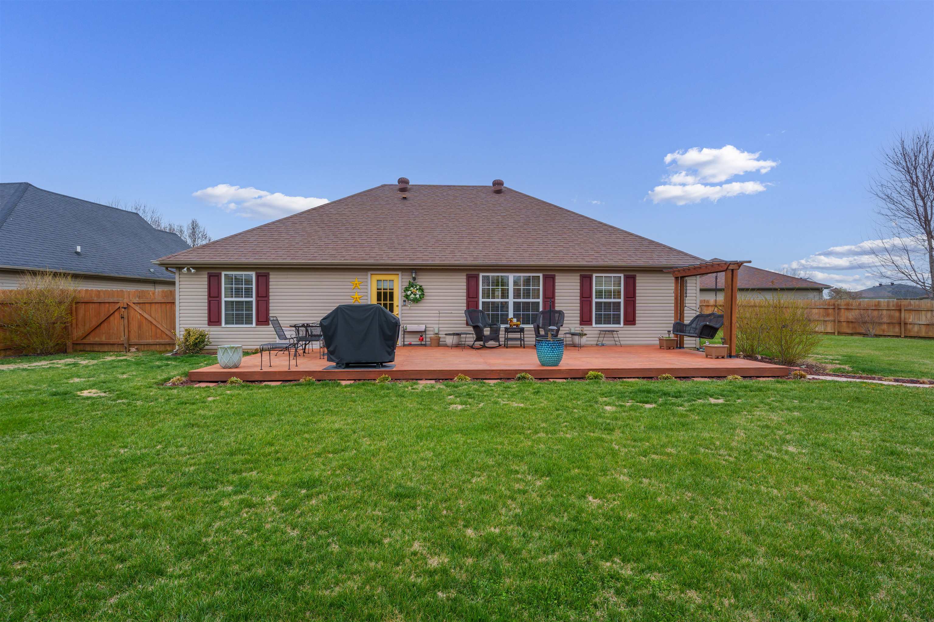 2309 Homestead Pointe, Owensboro, Kentucky 42301, 3 Bedrooms Bedrooms, ,2 BathroomsBathrooms,Single Family Residence,For Sale,Homestead Pointe,89131