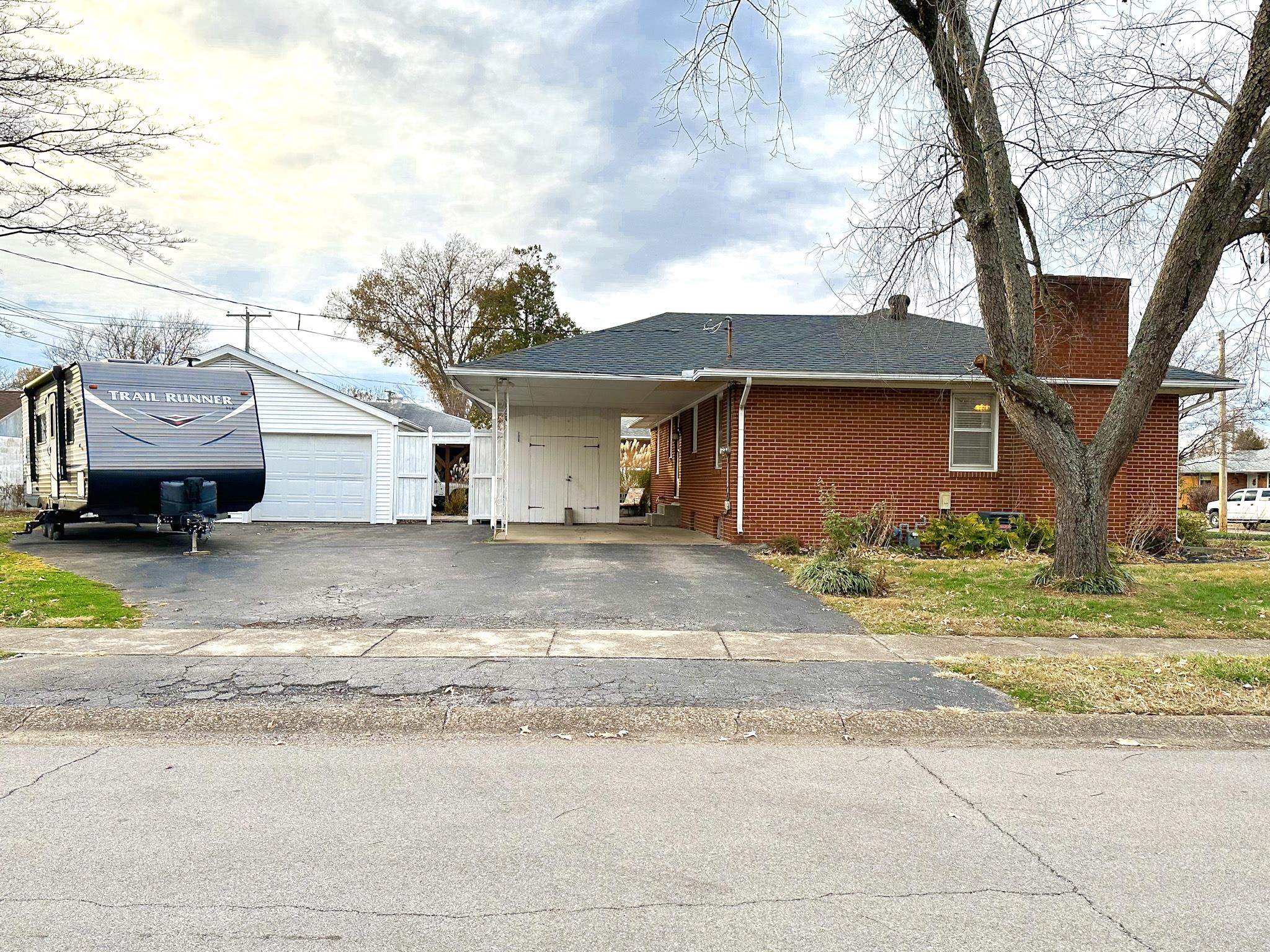 1904 Merriewood Drive, Owensboro, Kentucky 42301, 3 Bedrooms Bedrooms, ,1 BathroomBathrooms,Single Family Residence,For Sale,Merriewood Drive,89164