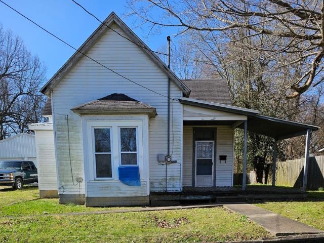 119 South Jefferson Street, Central City, Kentucky 42330, 2 Bedrooms Bedrooms, ,1 BathroomBathrooms,Single Family Residence,For Sale,South Jefferson Street,89166