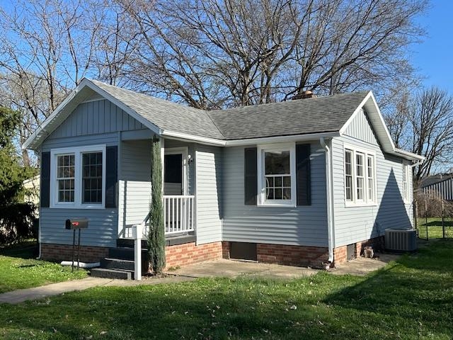 1820 Mcculloch Ave, Owensboro, Kentucky 42303, 3 Bedrooms Bedrooms, ,1 BathroomBathrooms,Single Family Residence,For Sale,Mcculloch Ave,89170