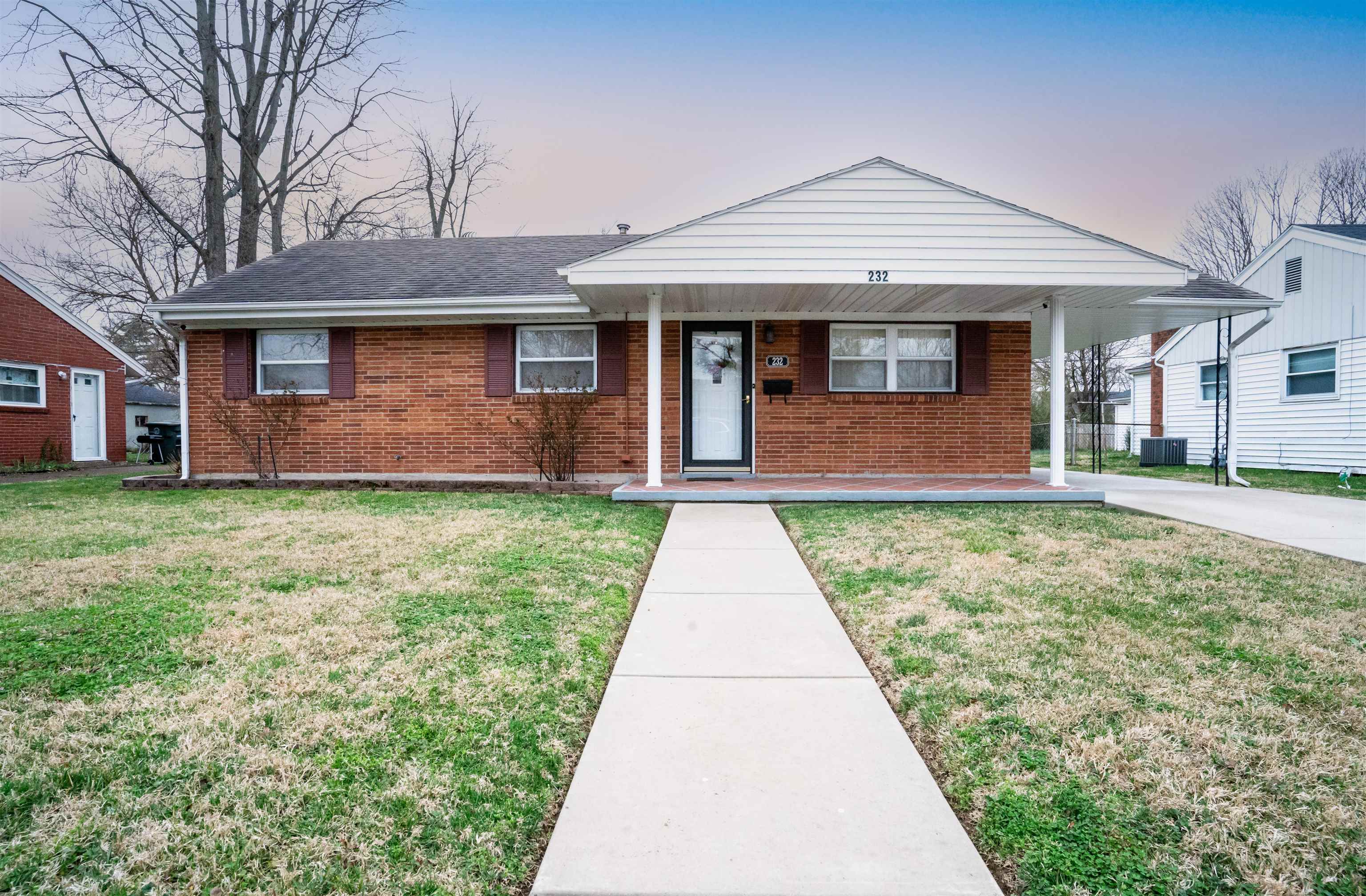 232 Longfellow Dr., Owensboro, Kentucky 42303, 3 Bedrooms Bedrooms, ,1 BathroomBathrooms,Single Family Residence,For Sale,Longfellow Dr.,89174
