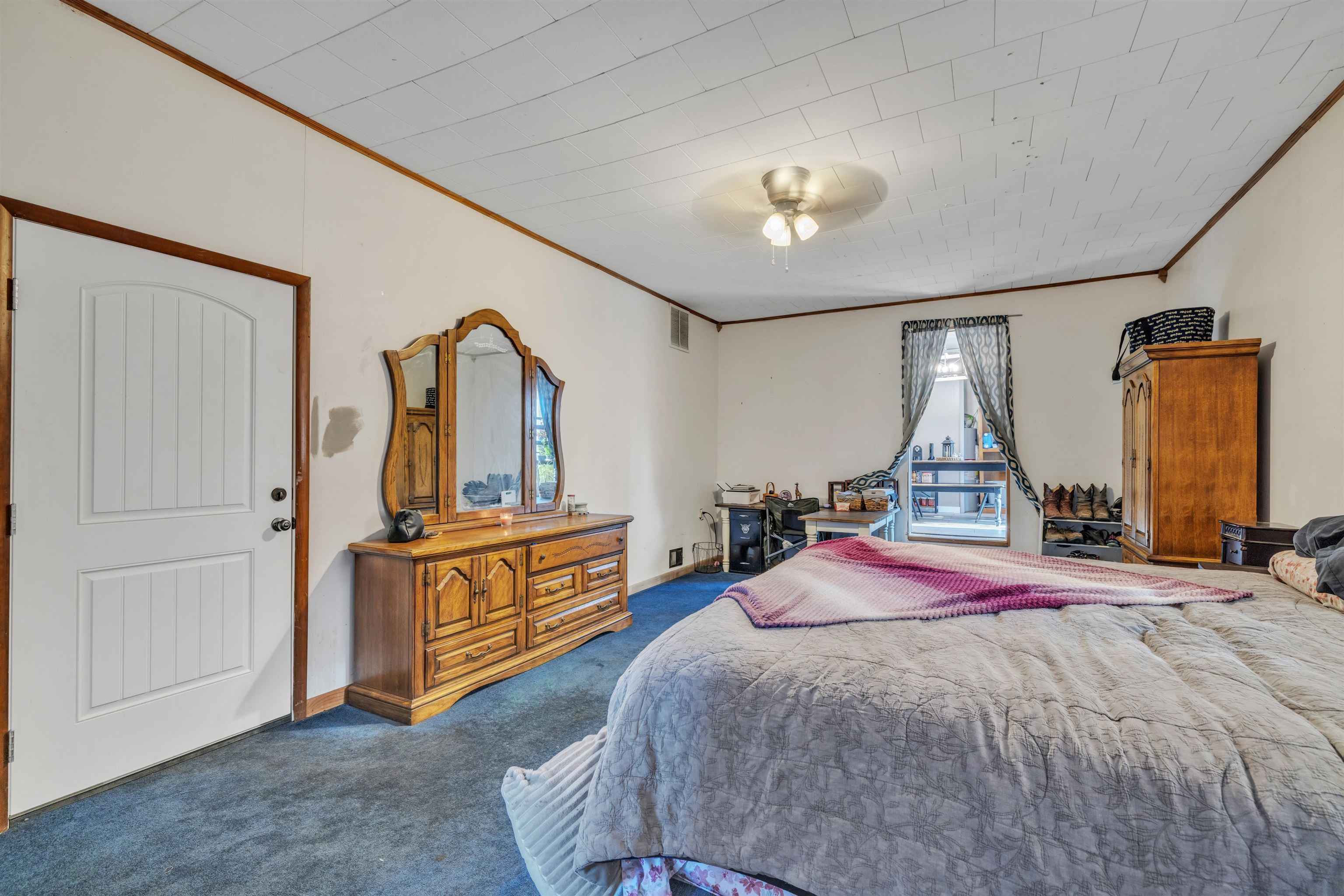 1573 Park Road, Hawesville, Kentucky 42348, 3 Bedrooms Bedrooms, ,1 BathroomBathrooms,Single Family Residence,For Sale,Park Road,89184