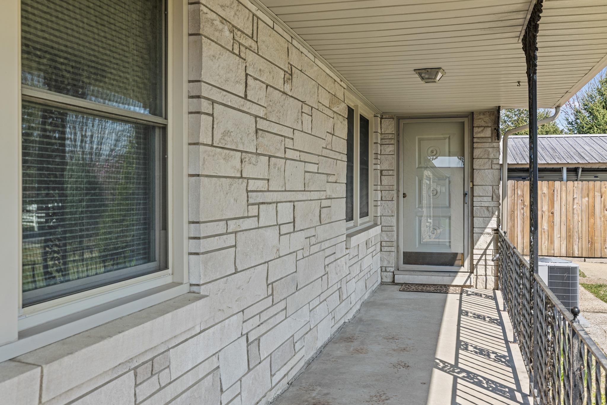 222 Brown Court, Owensboro, Kentucky 42303, 3 Bedrooms Bedrooms, ,2 BathroomsBathrooms,Ranch,For Sale,Brown Court,89187