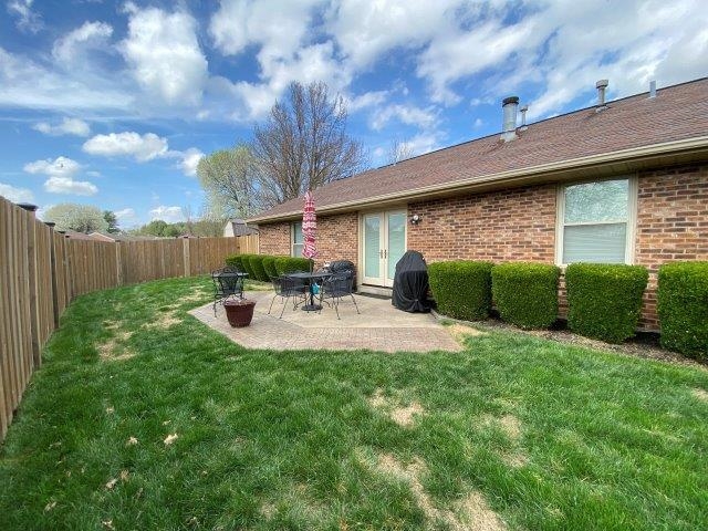 3830 Needleleaf Court, Owensboro, Kentucky 42301, 3 Bedrooms Bedrooms, ,2 BathroomsBathrooms,Single Family Residence,For Sale,Needleleaf Court,89195