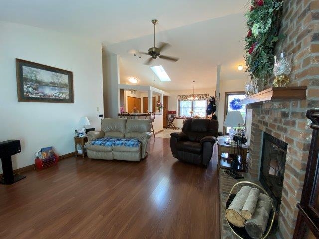 3830 Needleleaf Court, Owensboro, Kentucky 42301, 3 Bedrooms Bedrooms, ,2 BathroomsBathrooms,Single Family Residence,For Sale,Needleleaf Court,89195