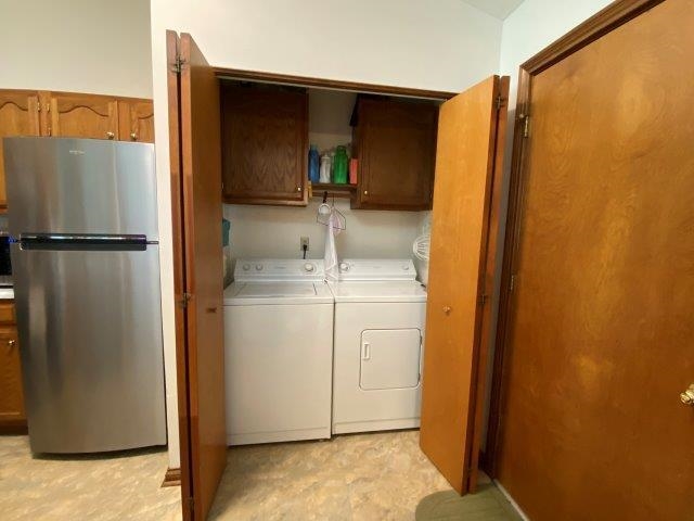3830 Needleleaf Court, Owensboro, Kentucky 42301, 3 Bedrooms Bedrooms, ,2 BathroomsBathrooms,Single Family Residence,For Sale,Needleleaf Court,89195