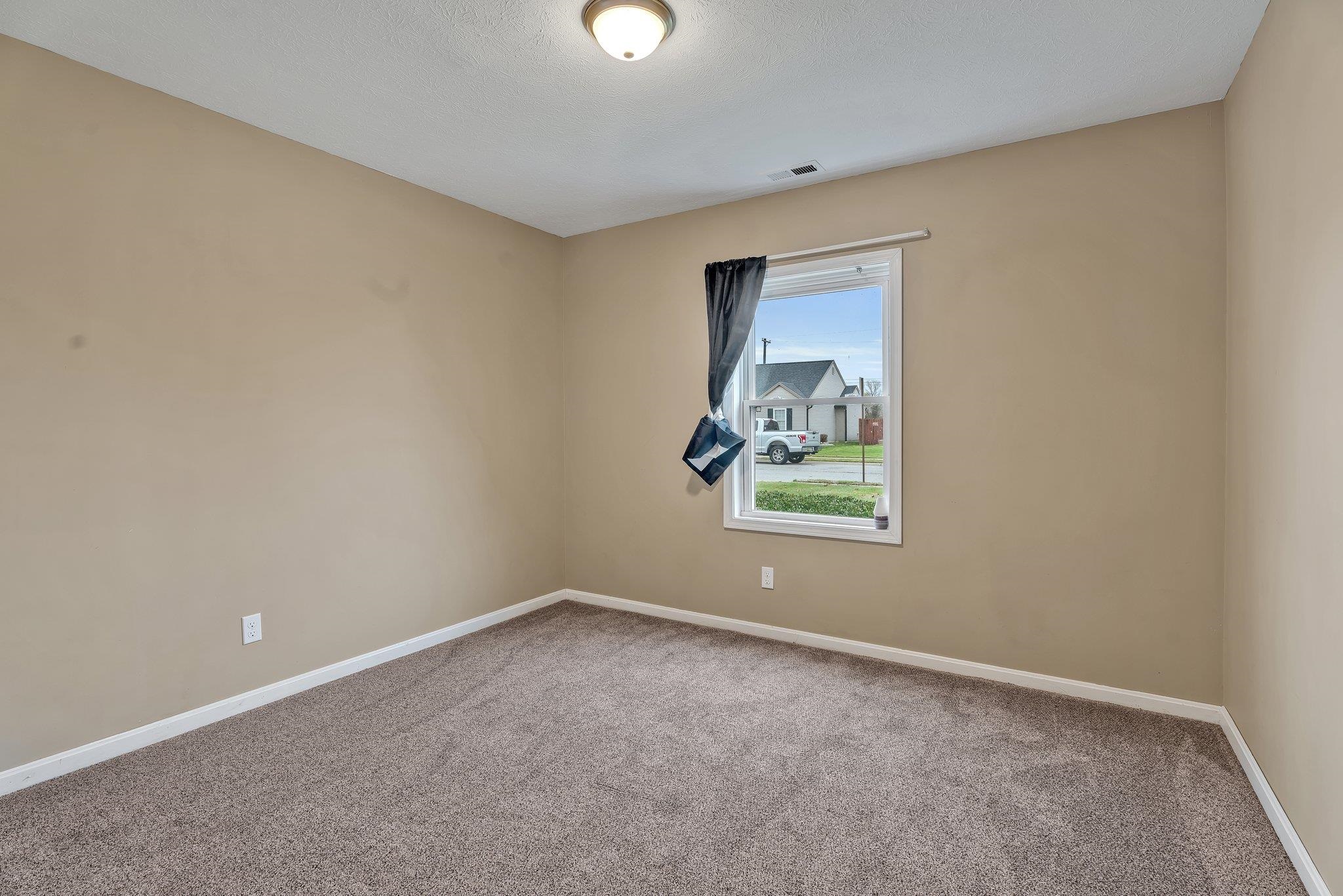 444 Canoe Creek Drive, Henderson, Kentucky 42420, 3 Bedrooms Bedrooms, ,2 BathroomsBathrooms,Single Family Residence,For Sale,Canoe Creek Drive,89196